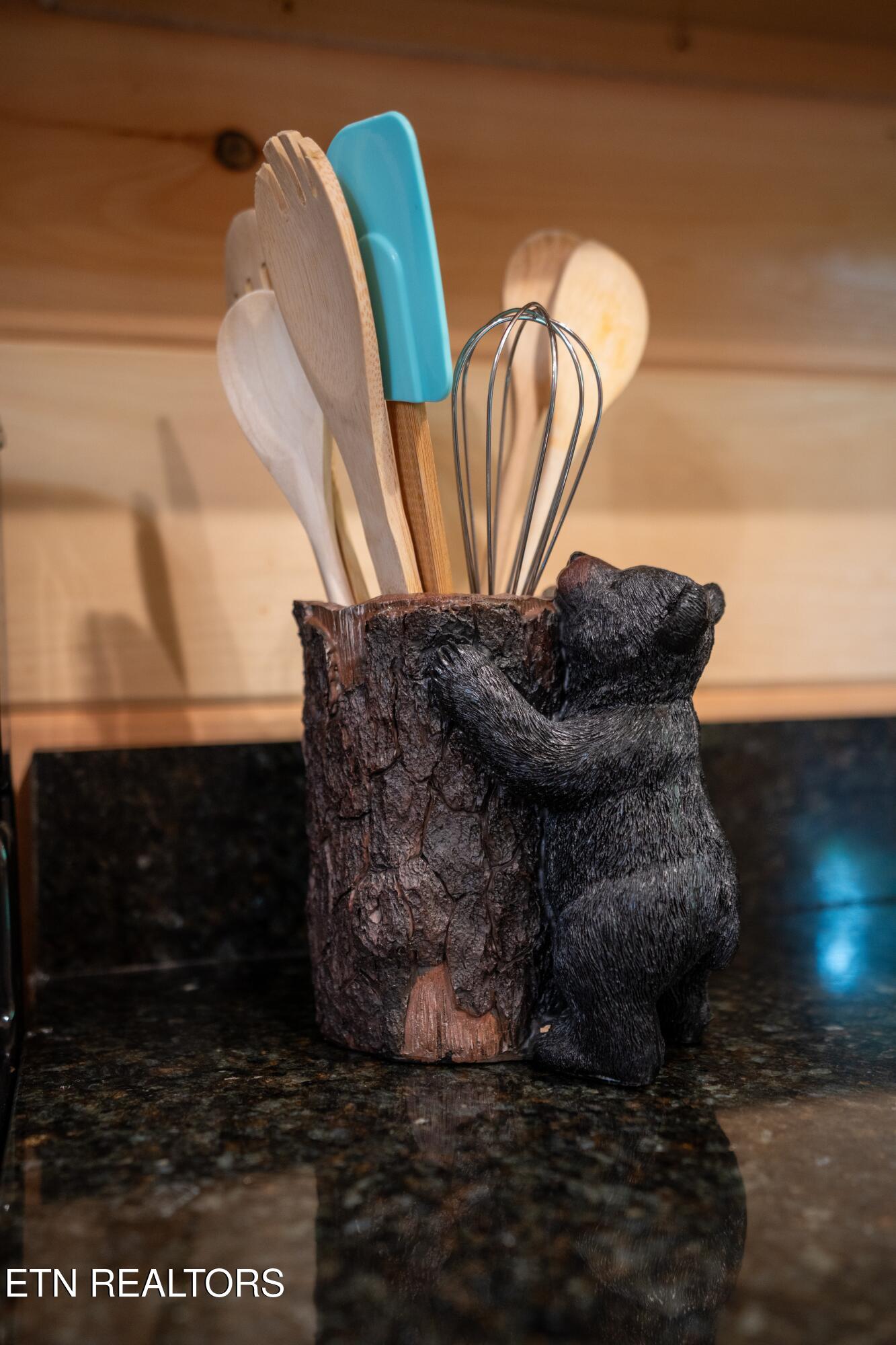 1695 Misty Hollow Way Gatlinburg TN 37738