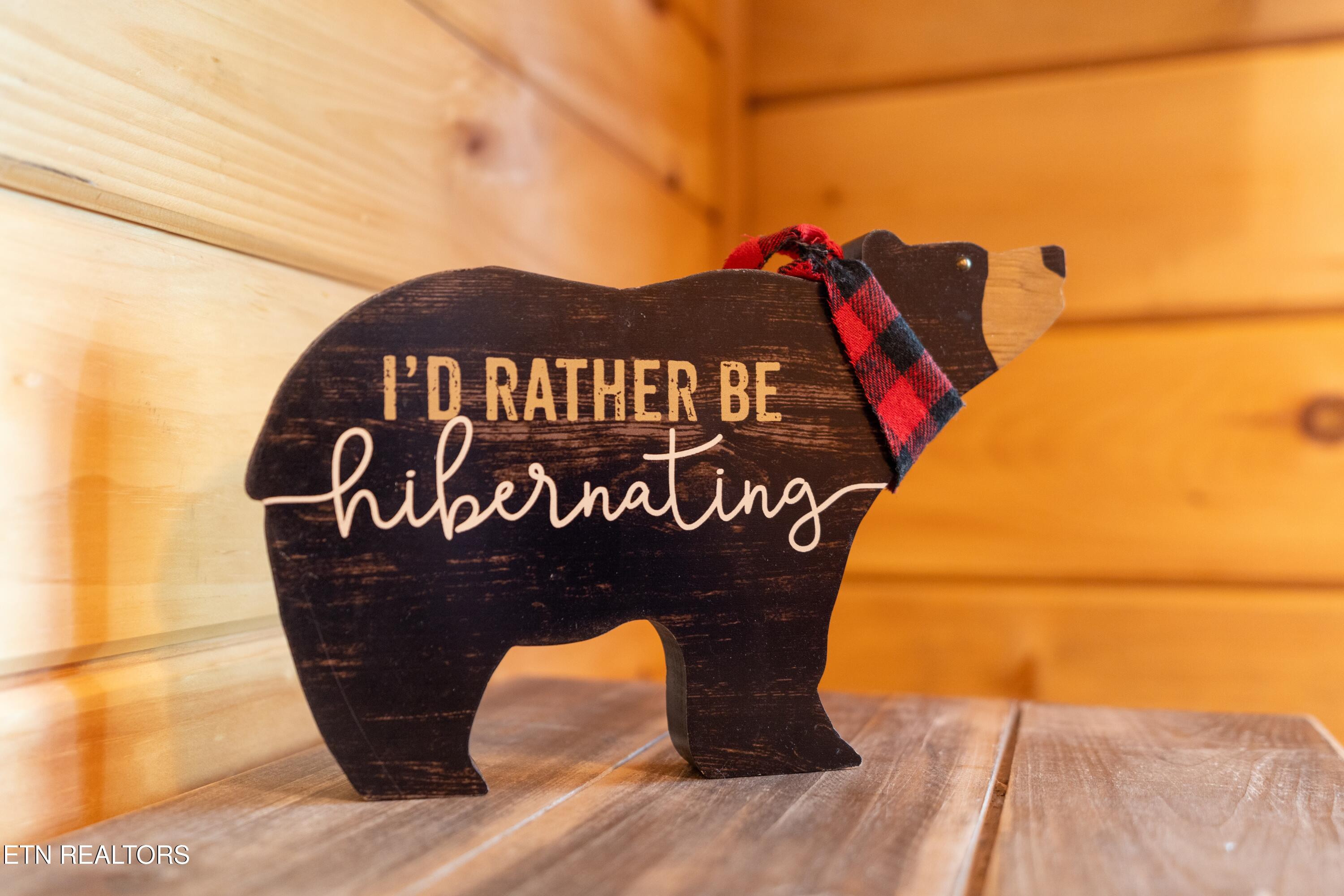 1695 Misty Hollow Way Gatlinburg TN 37738