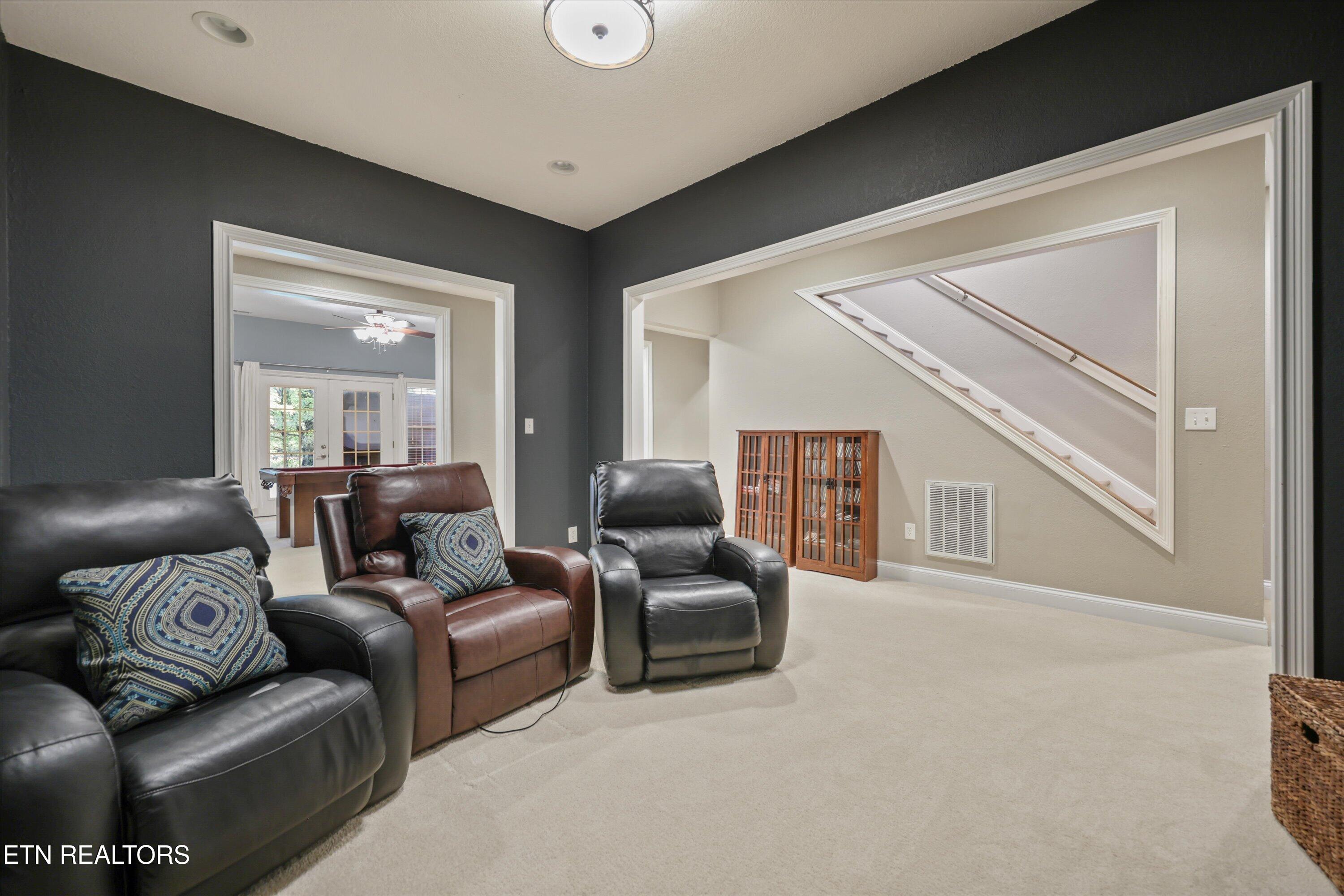 9708 Frisco Lane Knoxville TN 37922