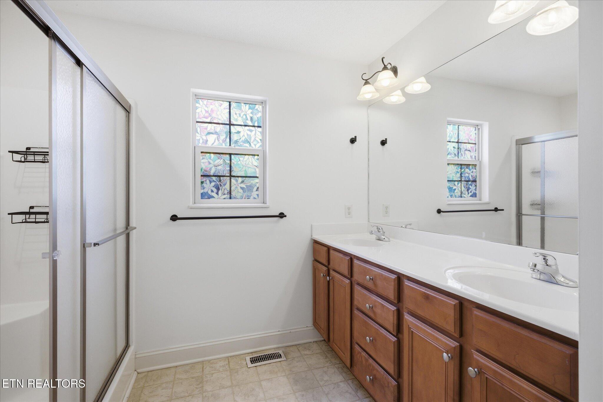 100 Stone Bluff Court Knoxville TN 37924