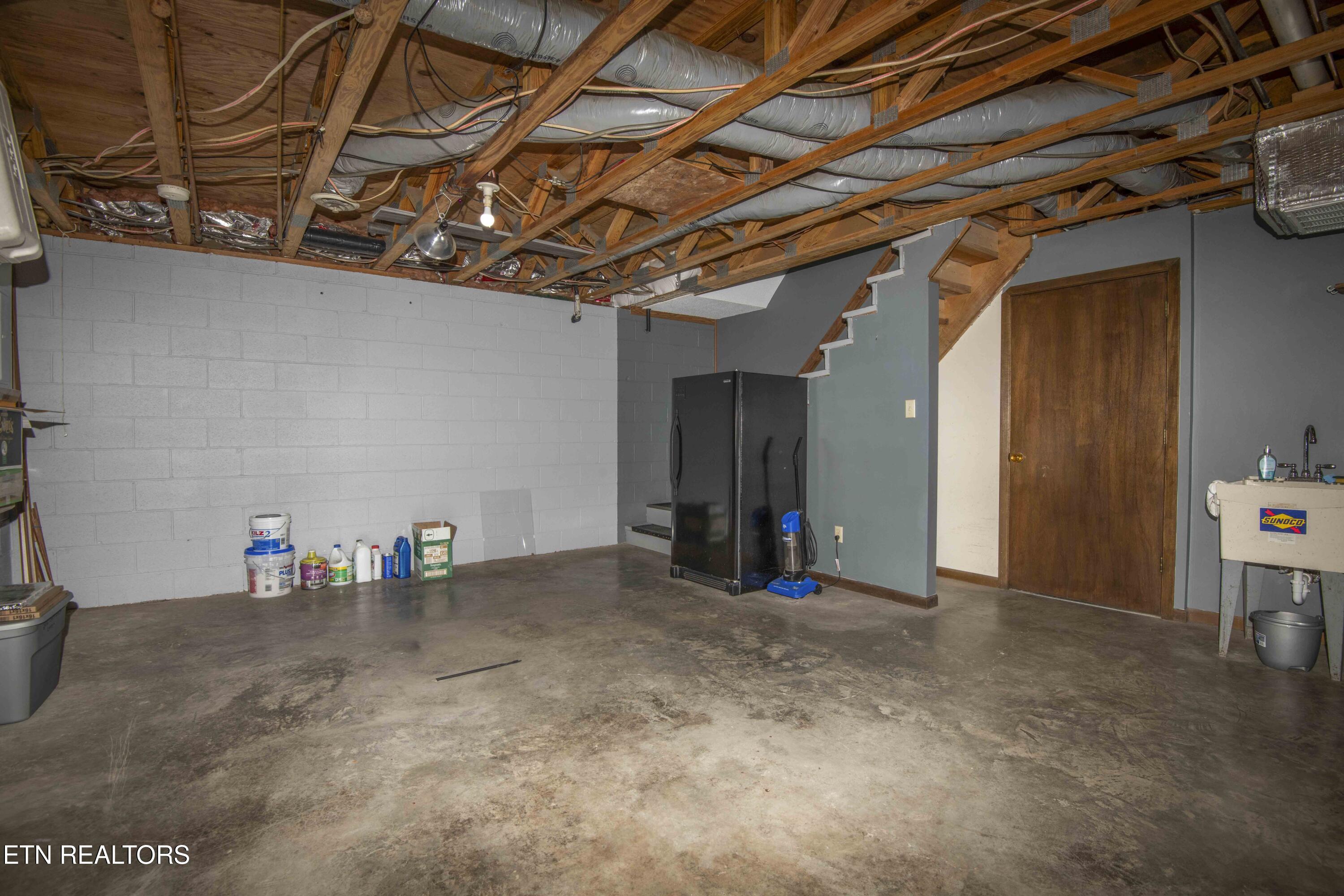 116 Stair Lane Clinton TN 37716