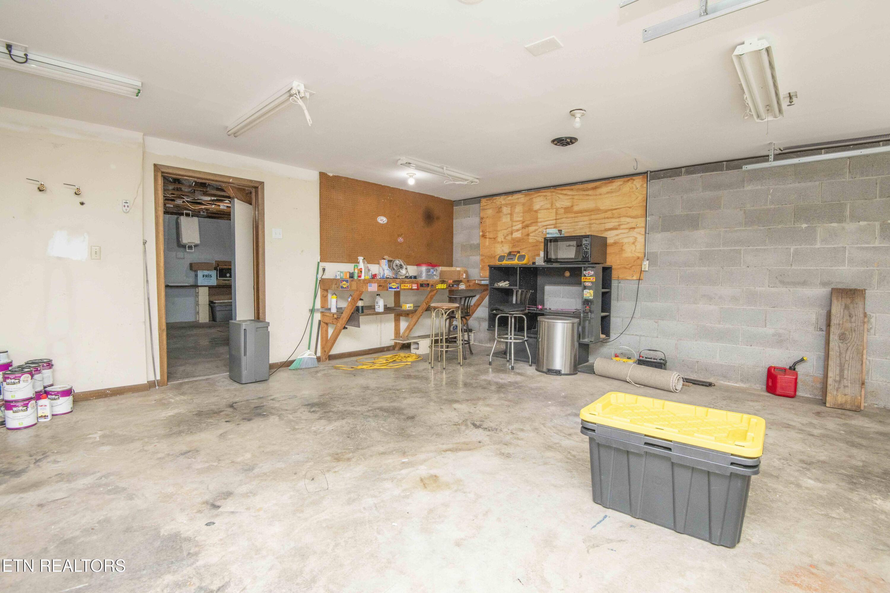 116 Stair Lane Clinton TN 37716