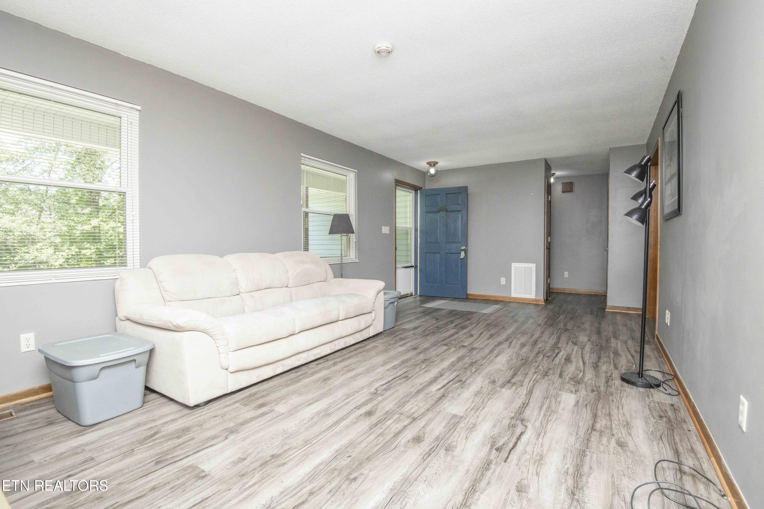 116 Stair Lane Clinton TN 37716