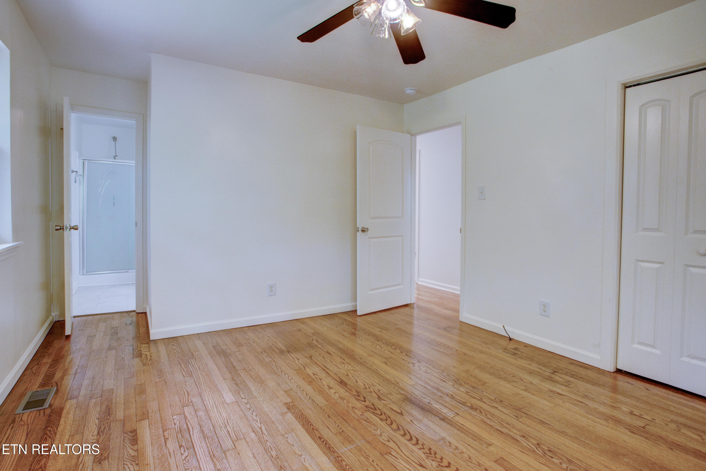 2516 Wayland Avenue Knoxville TN 37914