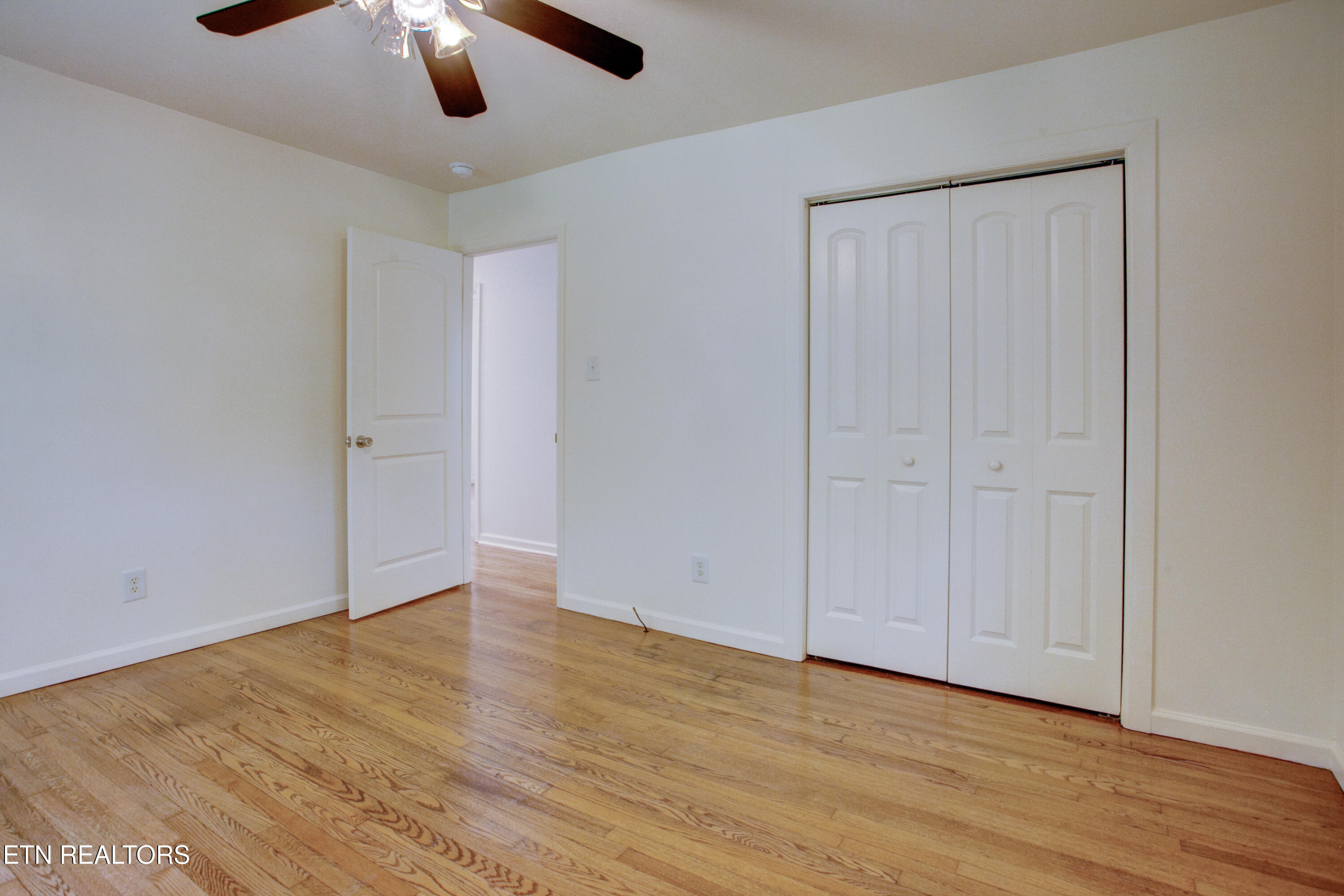 2516 Wayland Avenue Knoxville TN 37914
