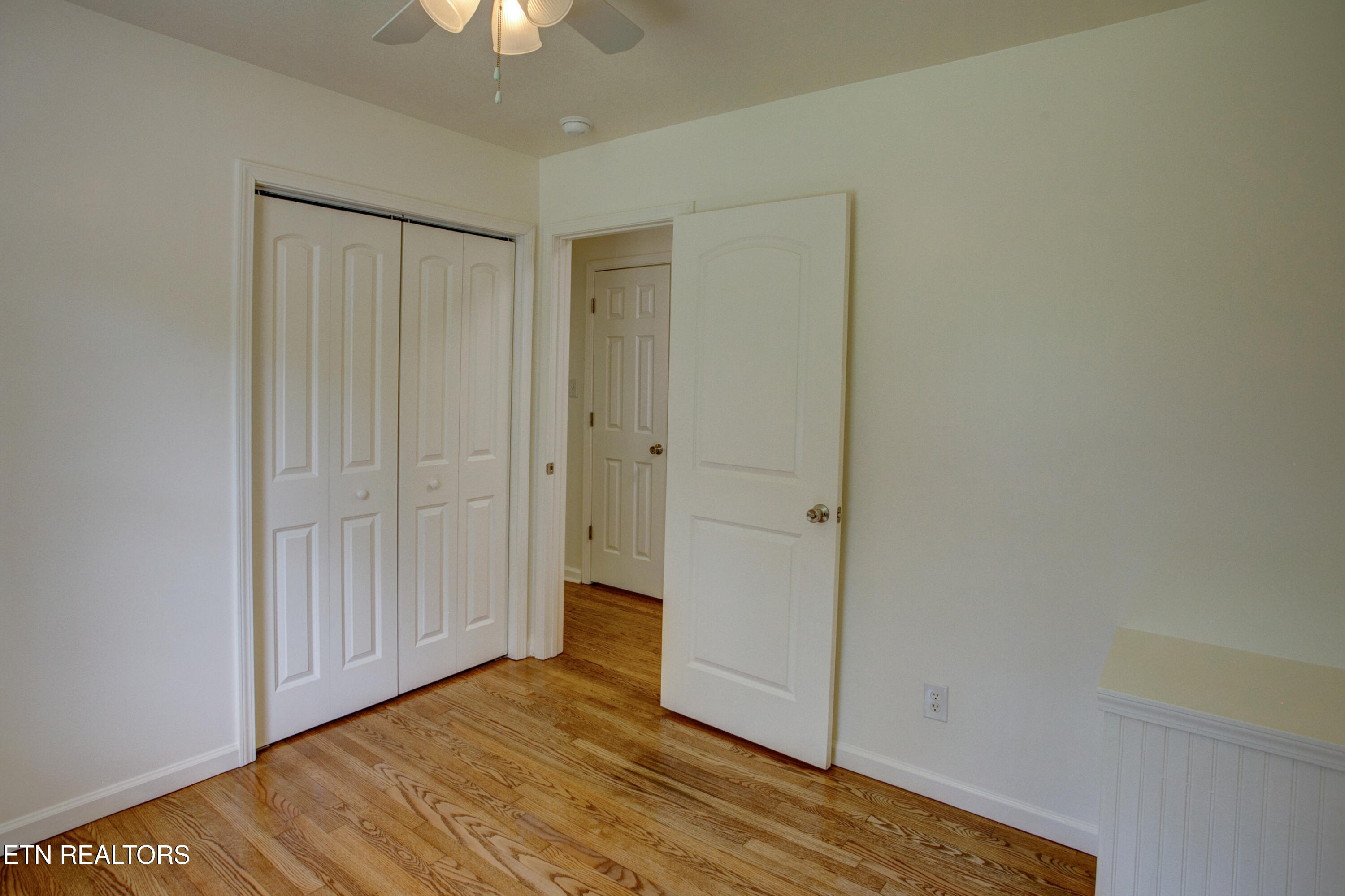 2516 Wayland Avenue Knoxville TN 37914