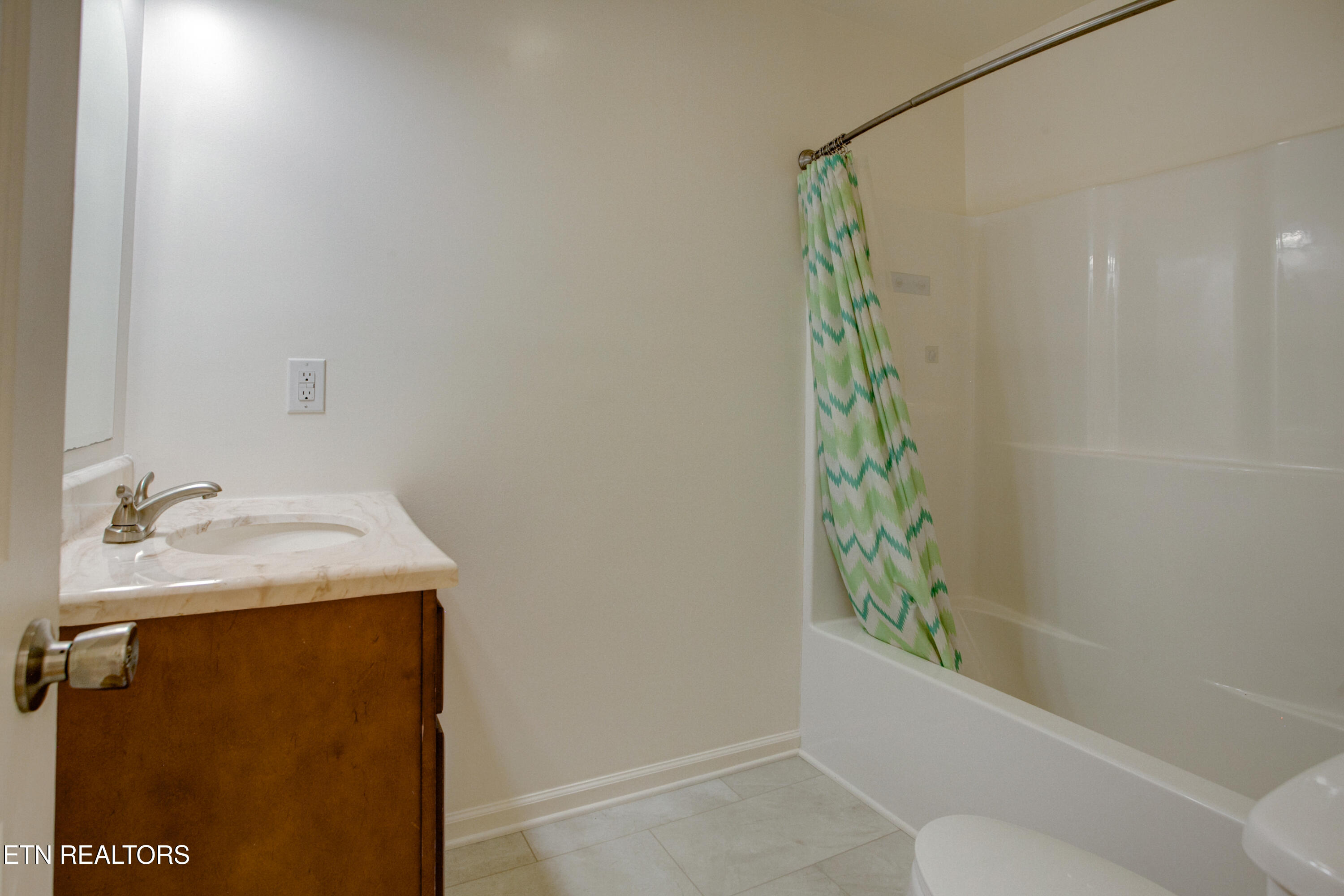 2516 Wayland Avenue Knoxville TN 37914