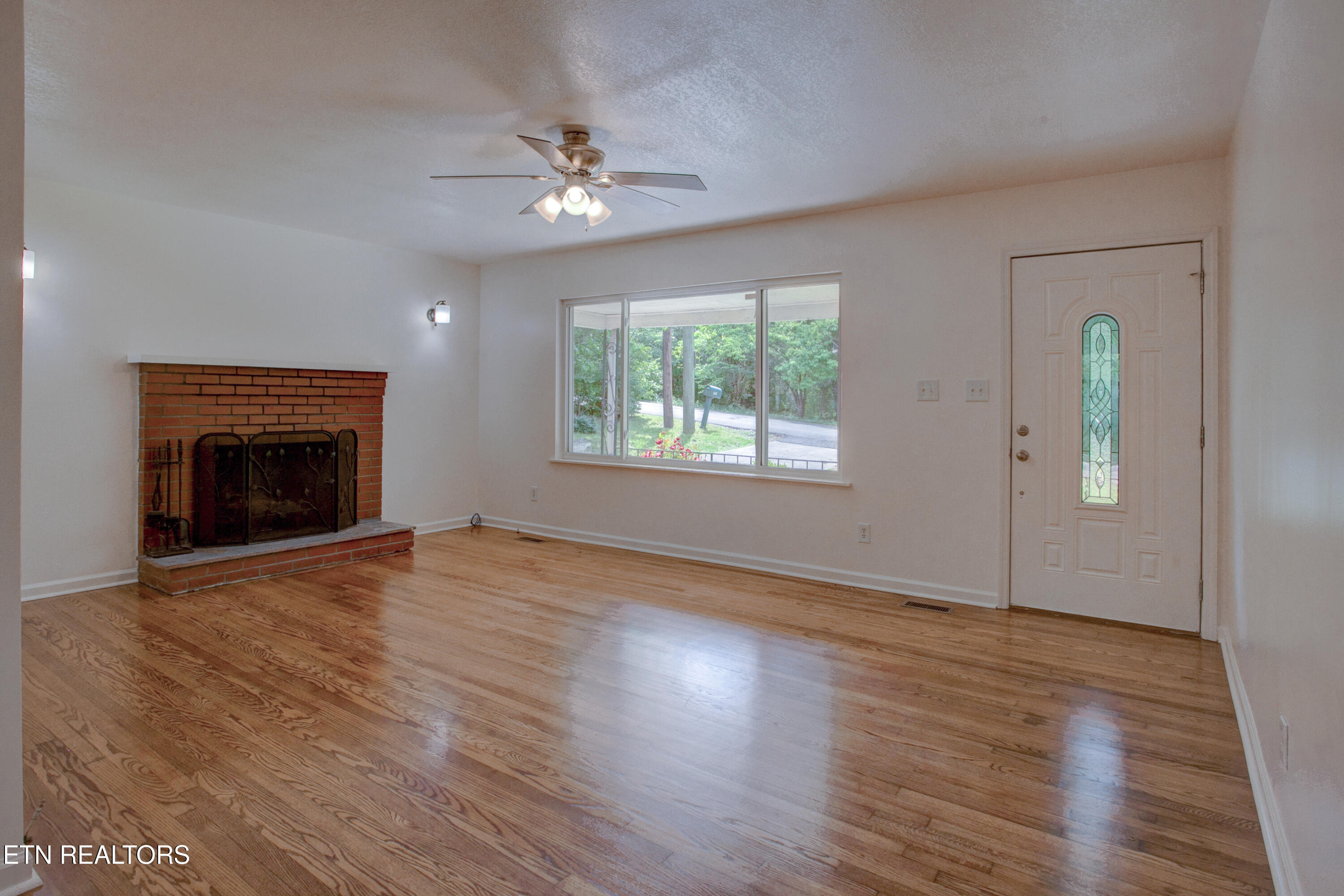 2516 Wayland Avenue Knoxville TN 37914