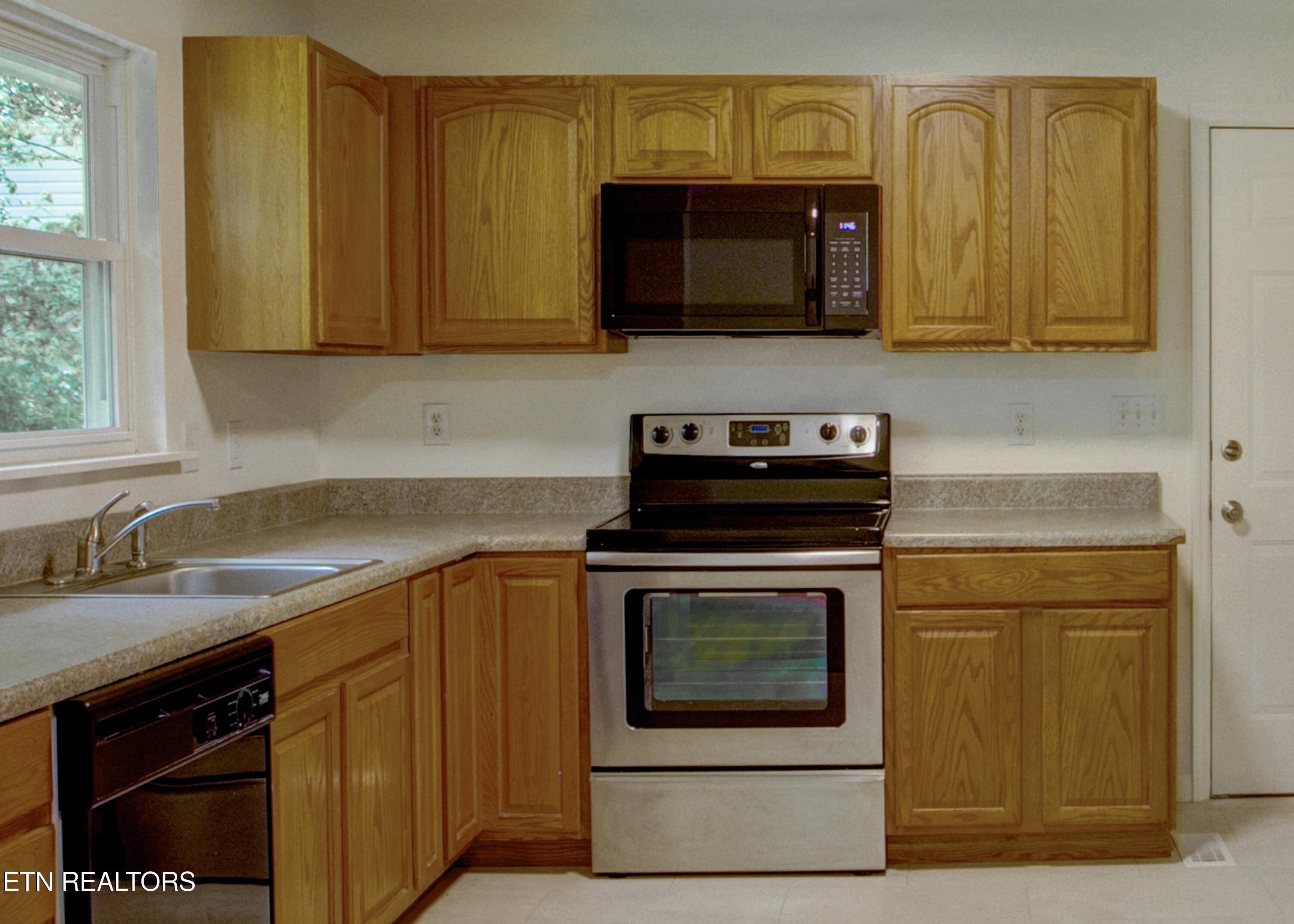 2516 Wayland Avenue Knoxville TN 37914