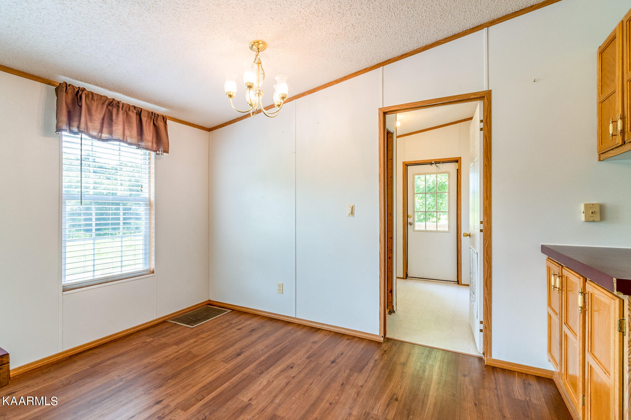 2583 Howard Springs Road Crossville TN 38571