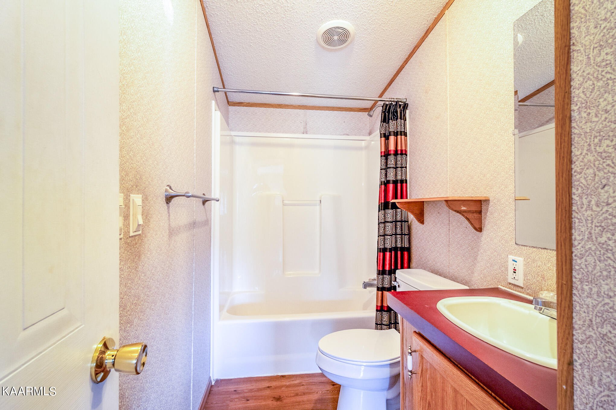 2583 Howard Springs Road Crossville TN 38571
