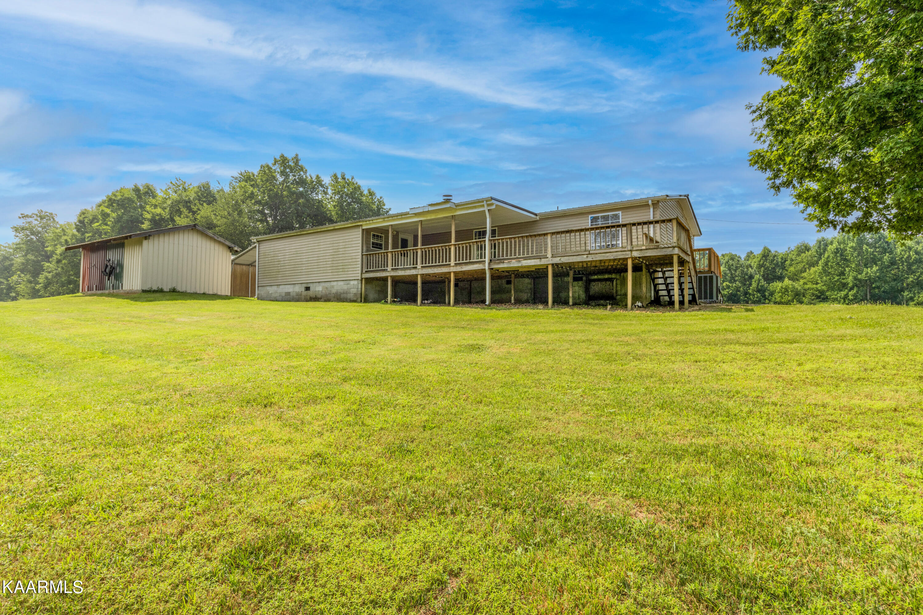 2583 Howard Springs Road Crossville TN 38571