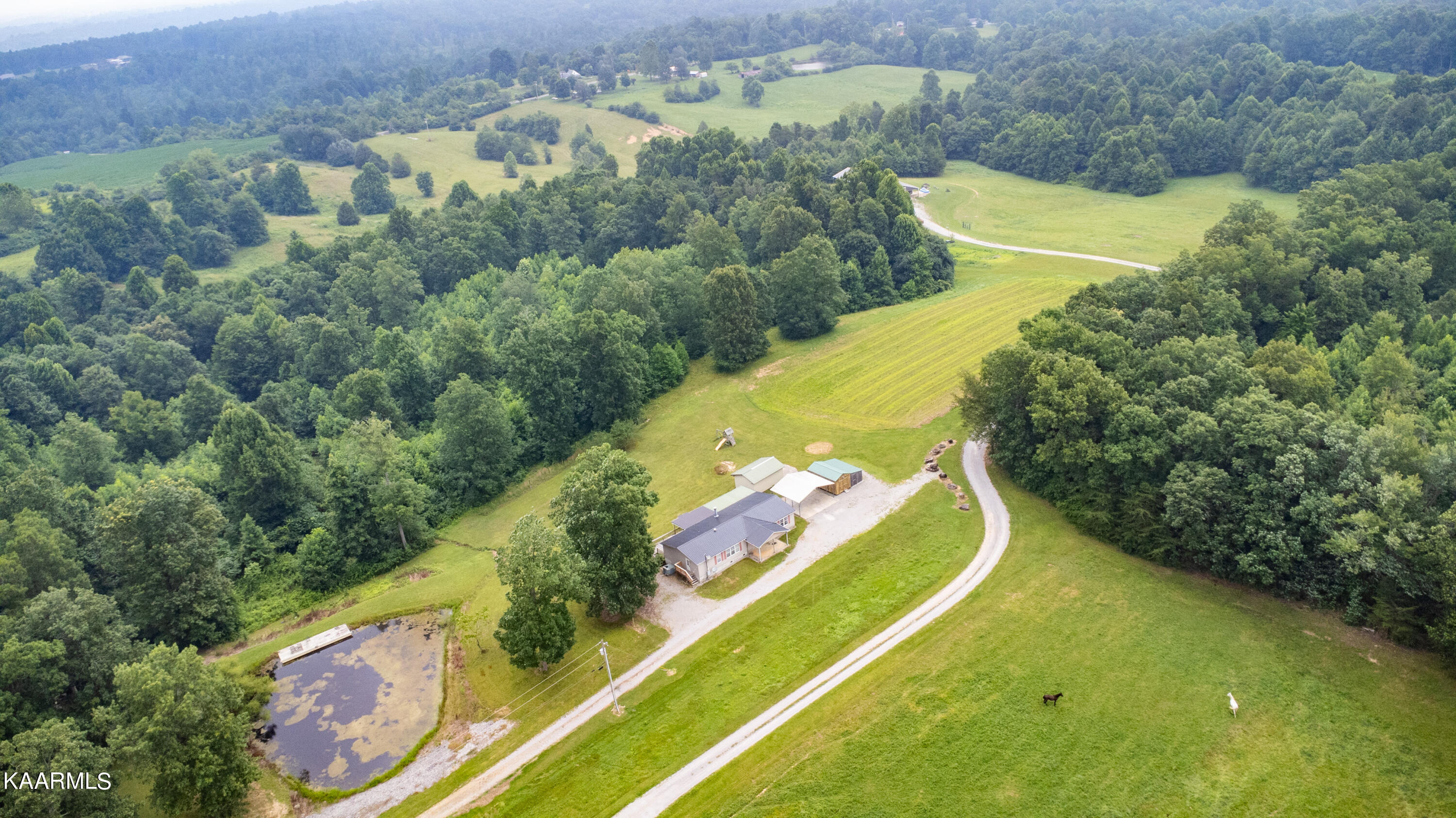 2583 Howard Springs Road Crossville TN 38571