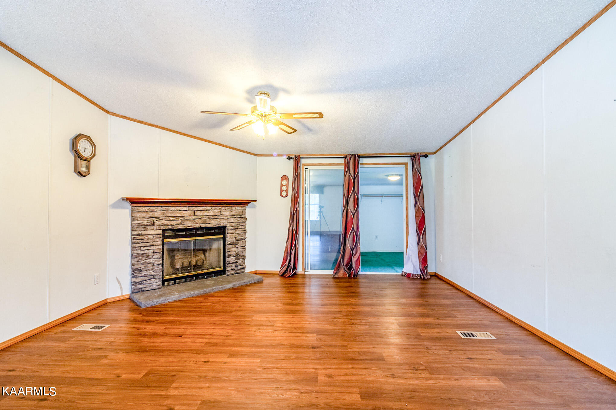 2583 Howard Springs Road Crossville TN 38571