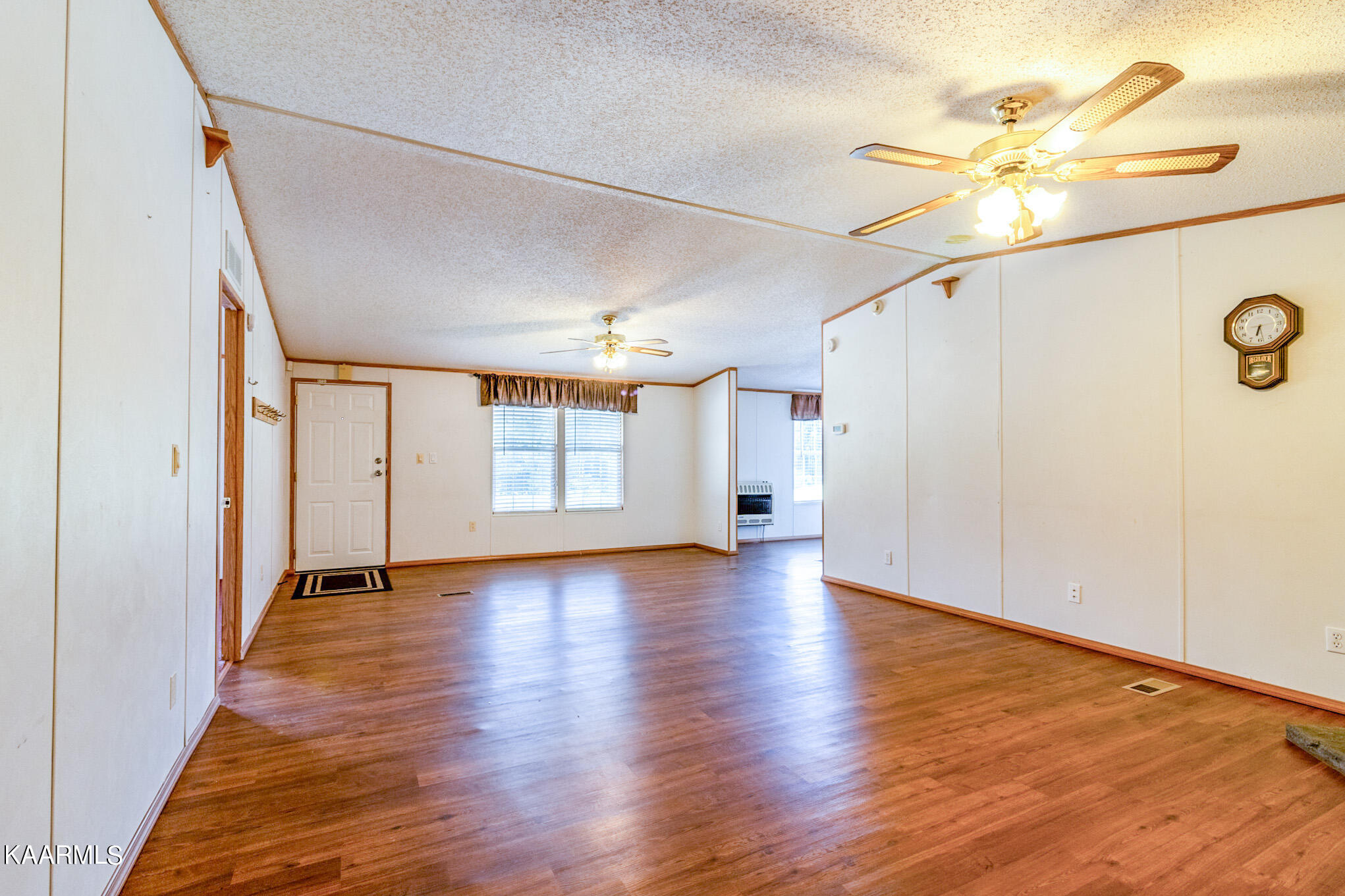 2583 Howard Springs Road Crossville TN 38571