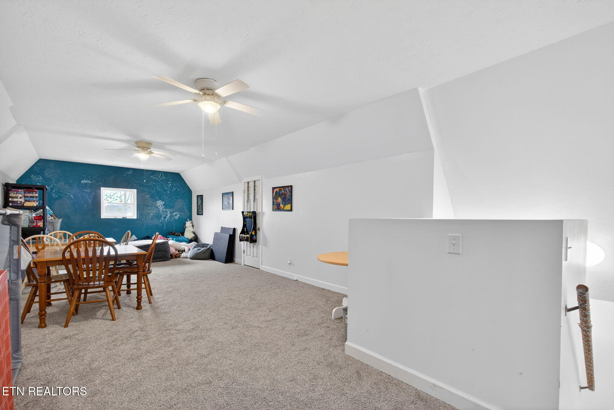 314 Smyrna Road Byrdstown TN 38549