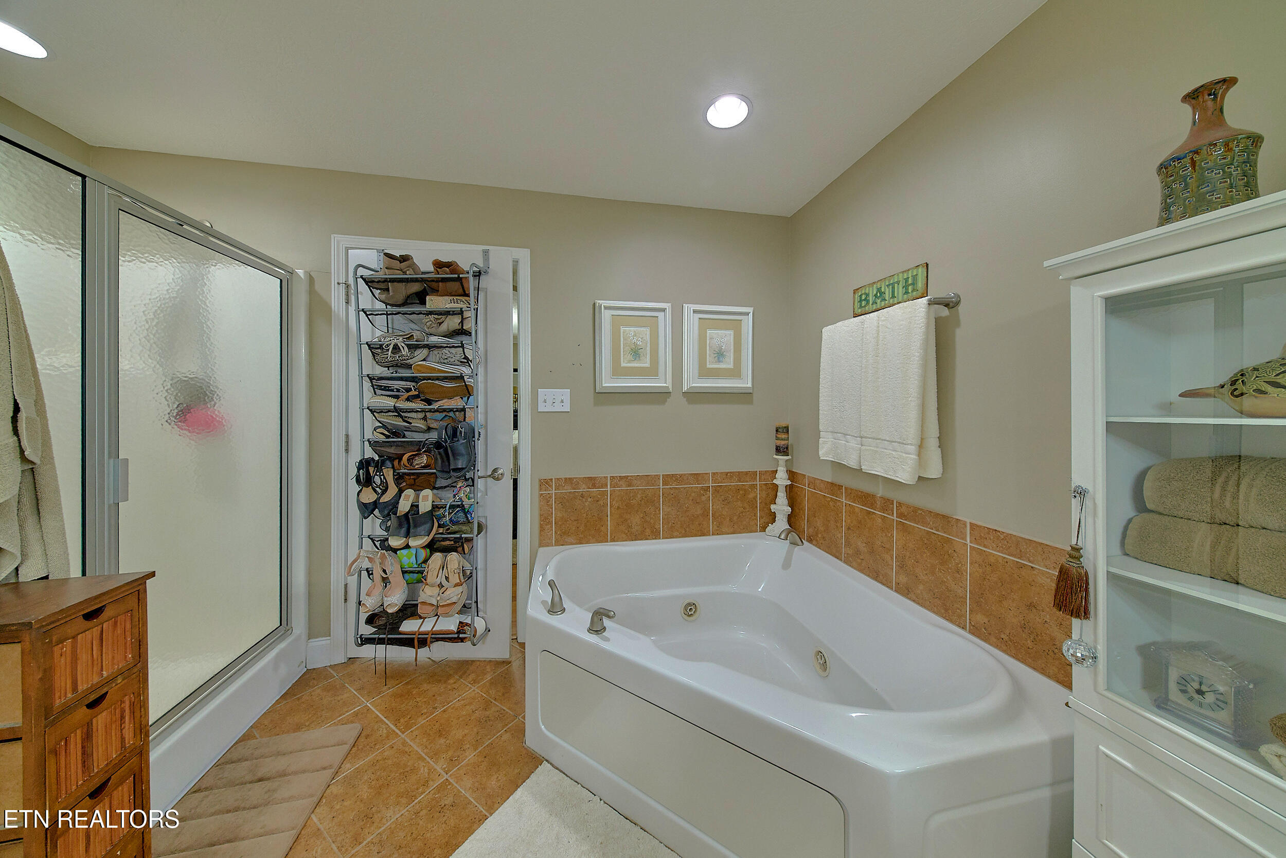 6005 Stratford Park Boulevard Knoxville TN 37912