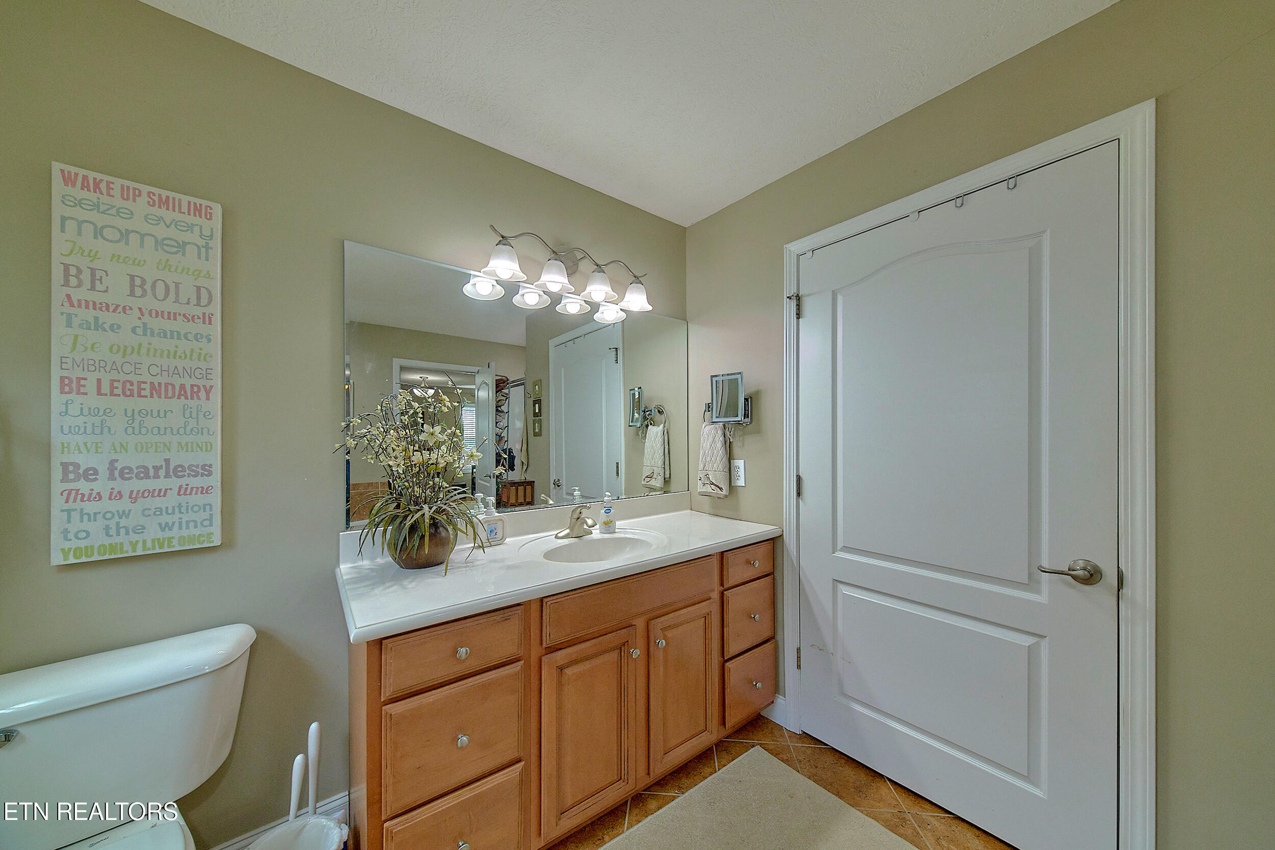 6005 Stratford Park Boulevard Knoxville TN 37912