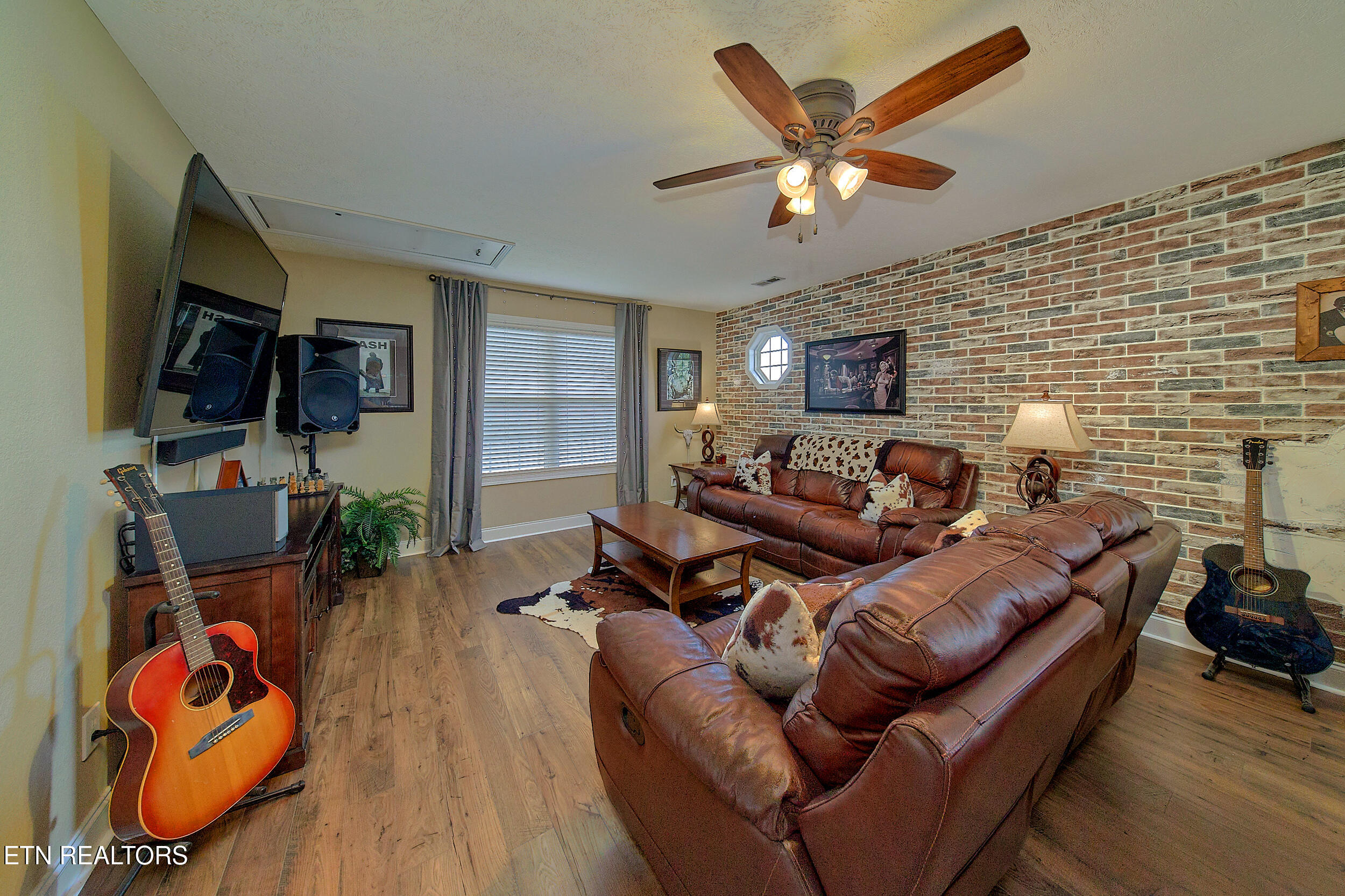 6005 Stratford Park Boulevard Knoxville TN 37912