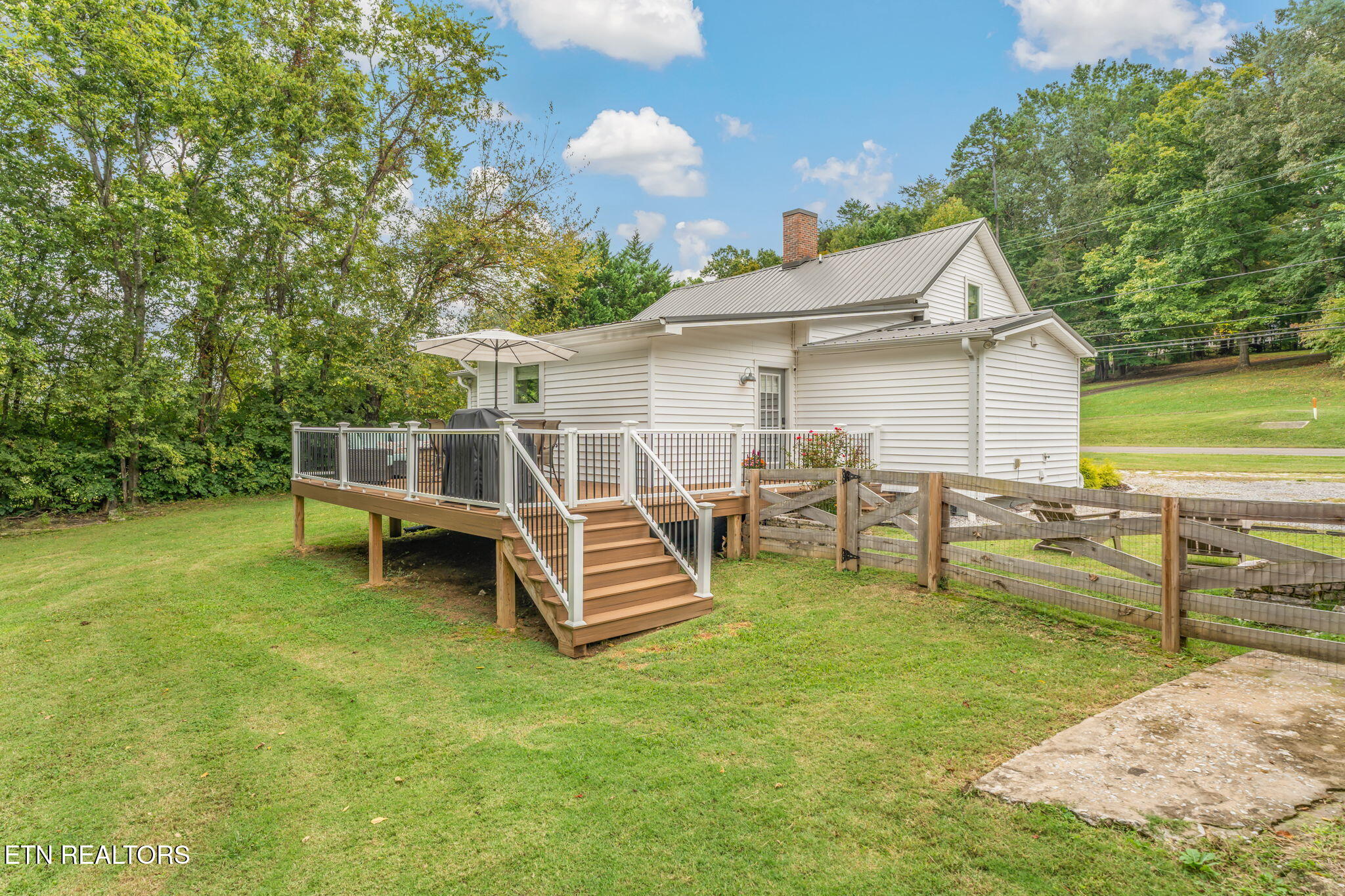 10101 Westland Drive Knoxville TN 37922