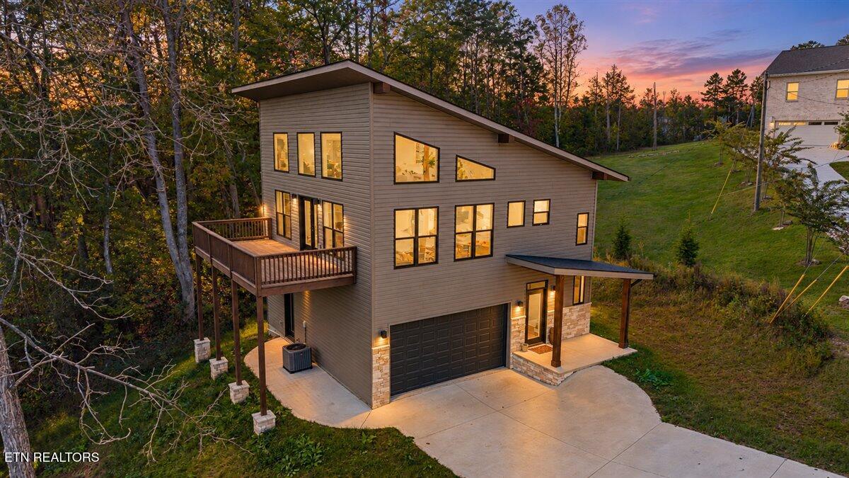120 Stem Lane Clinton TN 37716