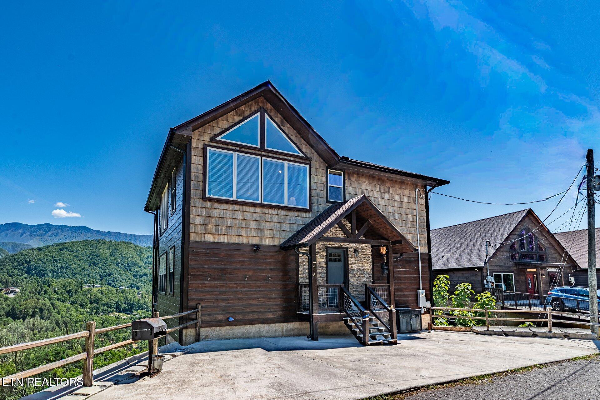 218 Pinnacle Drive Gatlinburg TN 37738