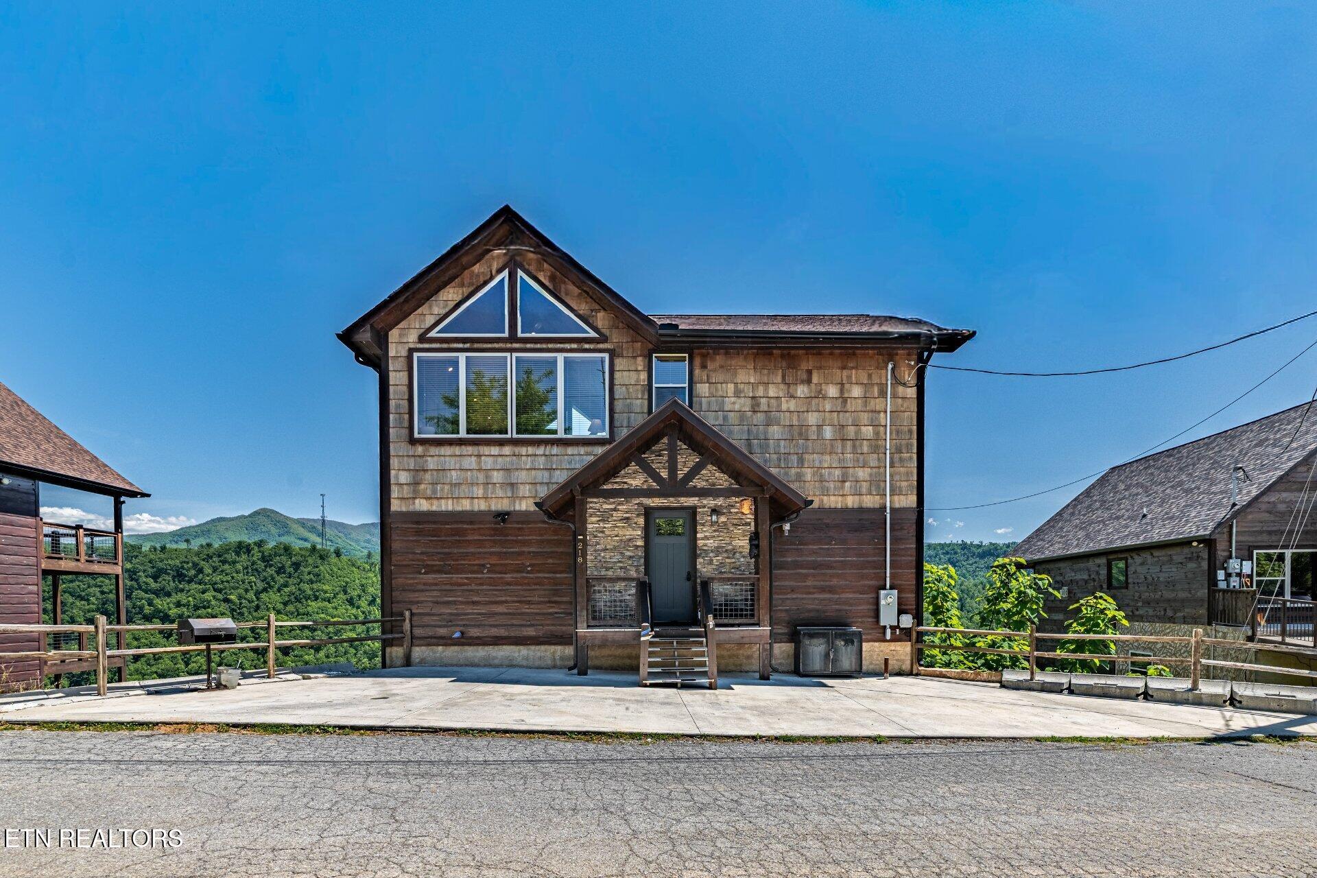 218 Pinnacle Drive Gatlinburg TN 37738