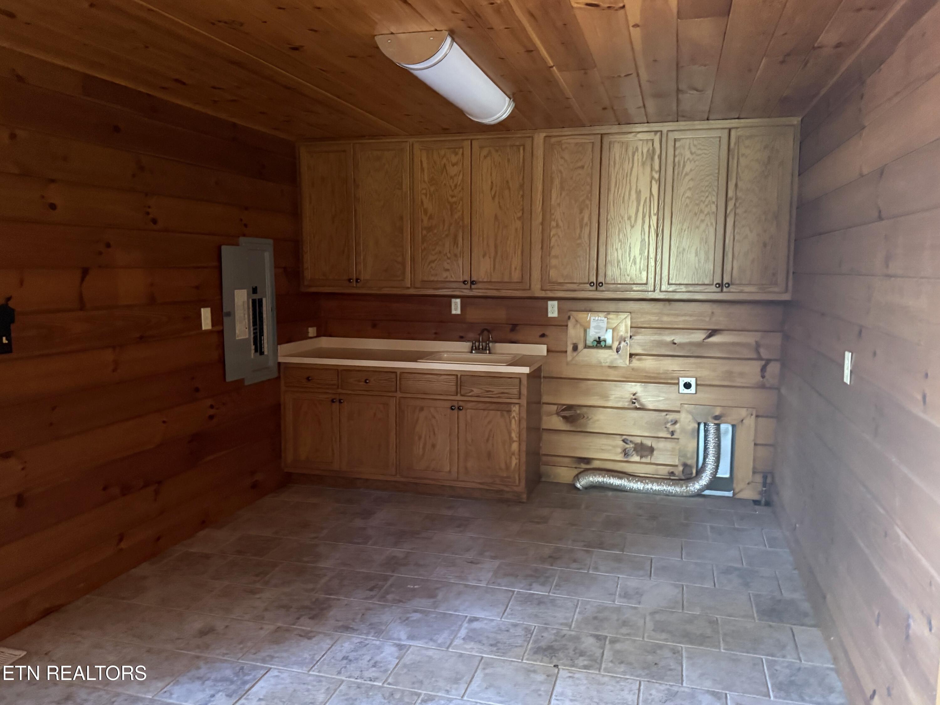 135 Marble Bluff Drive Kingston TN 37763