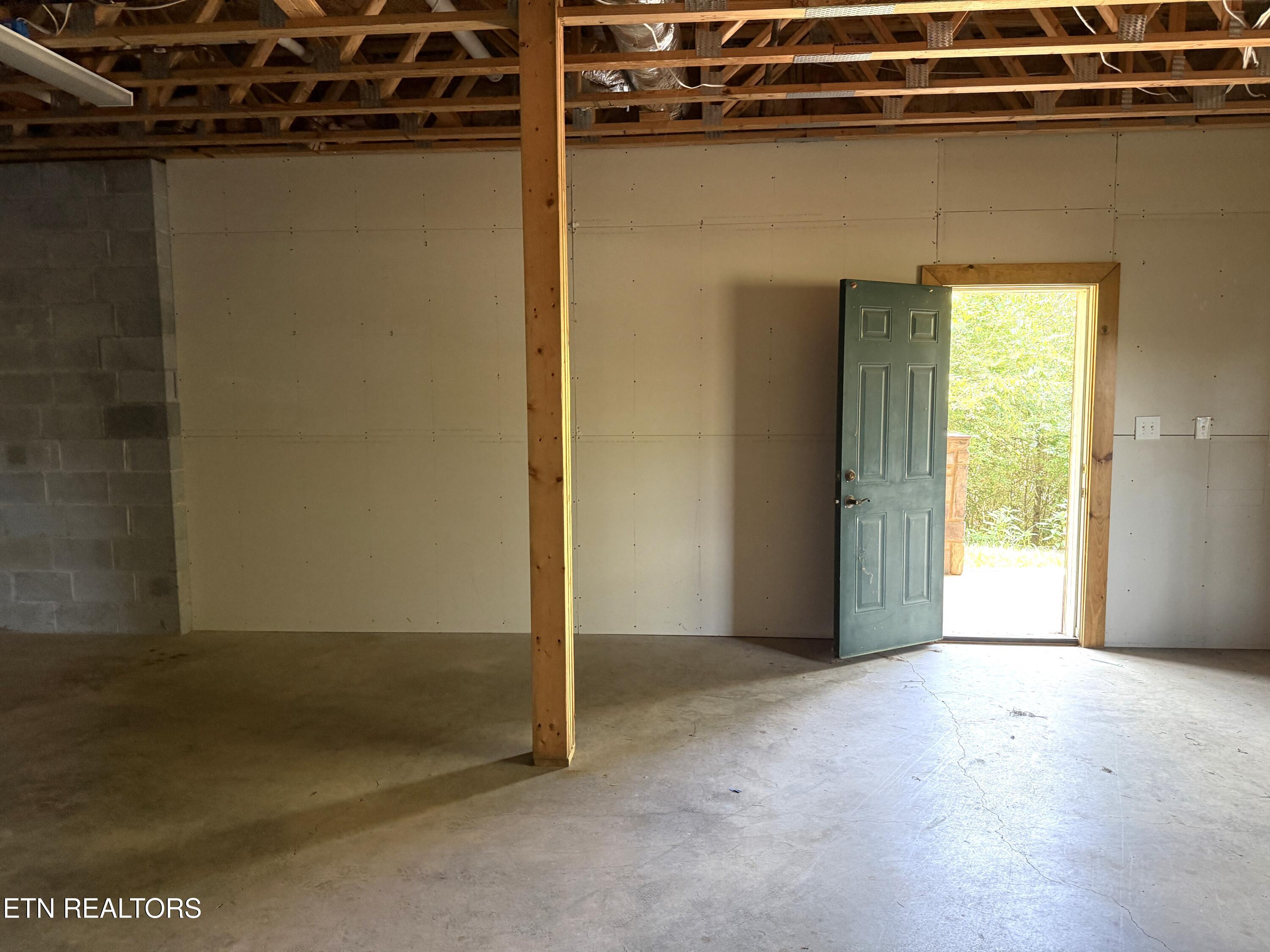 135 Marble Bluff Drive Kingston TN 37763