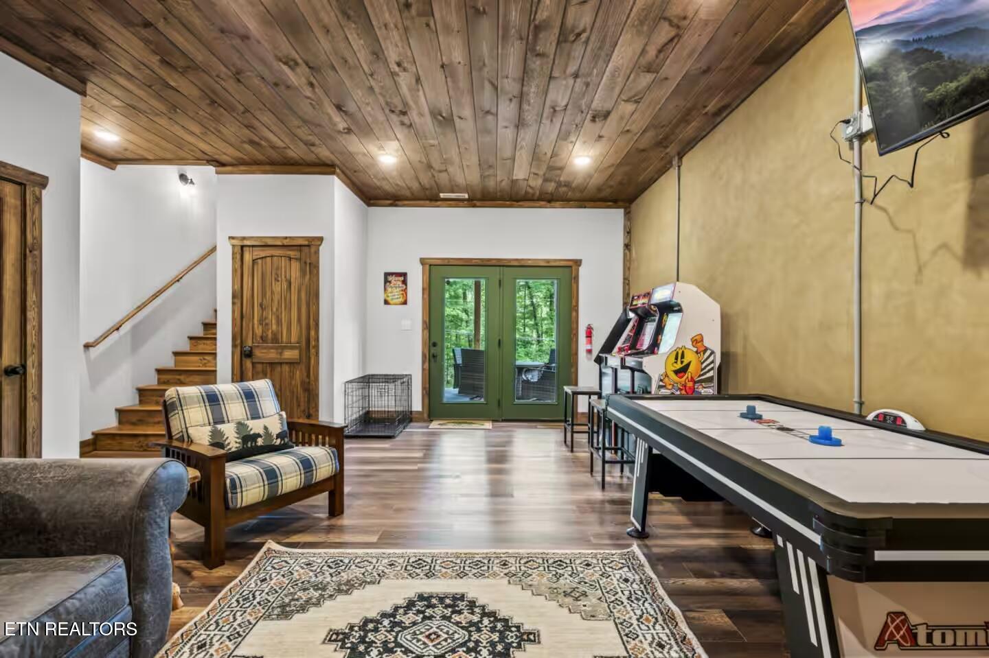 2169 Newt Huff Lane Sevierville TN 37862