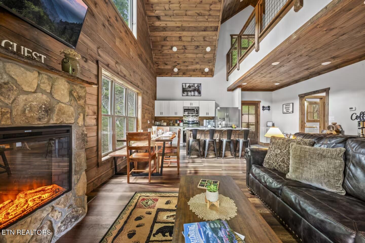 2169 Newt Huff Lane Sevierville TN 37862