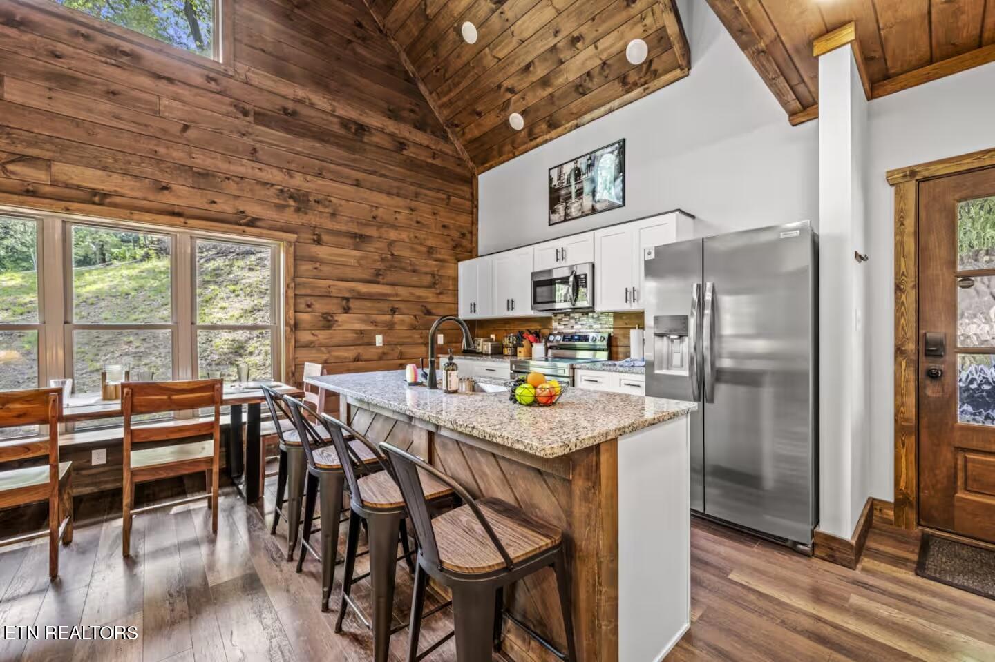 2169 Newt Huff Lane Sevierville TN 37862