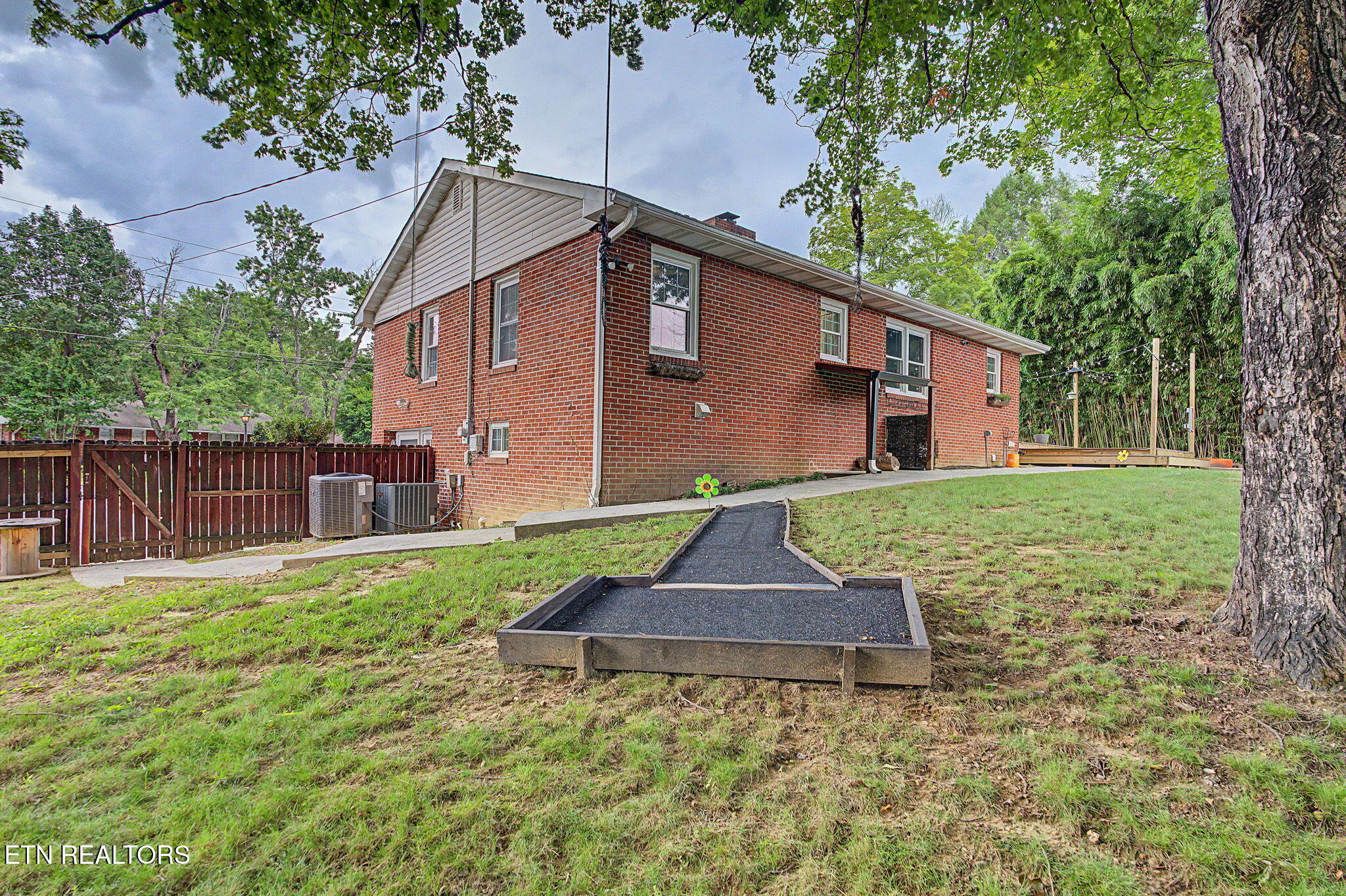 112 Y Road Sevierville TN 37862