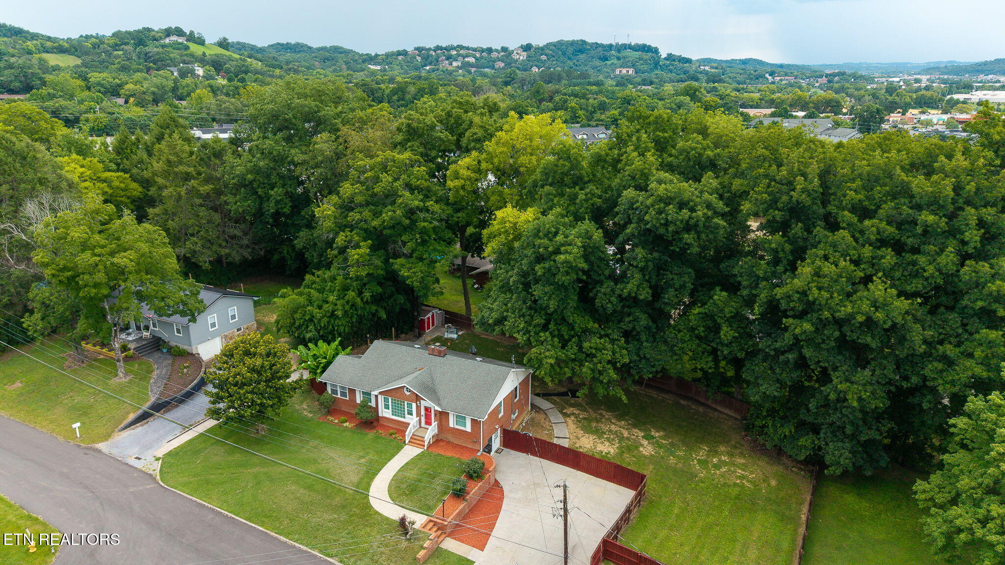 112 Y Road Sevierville TN 37862