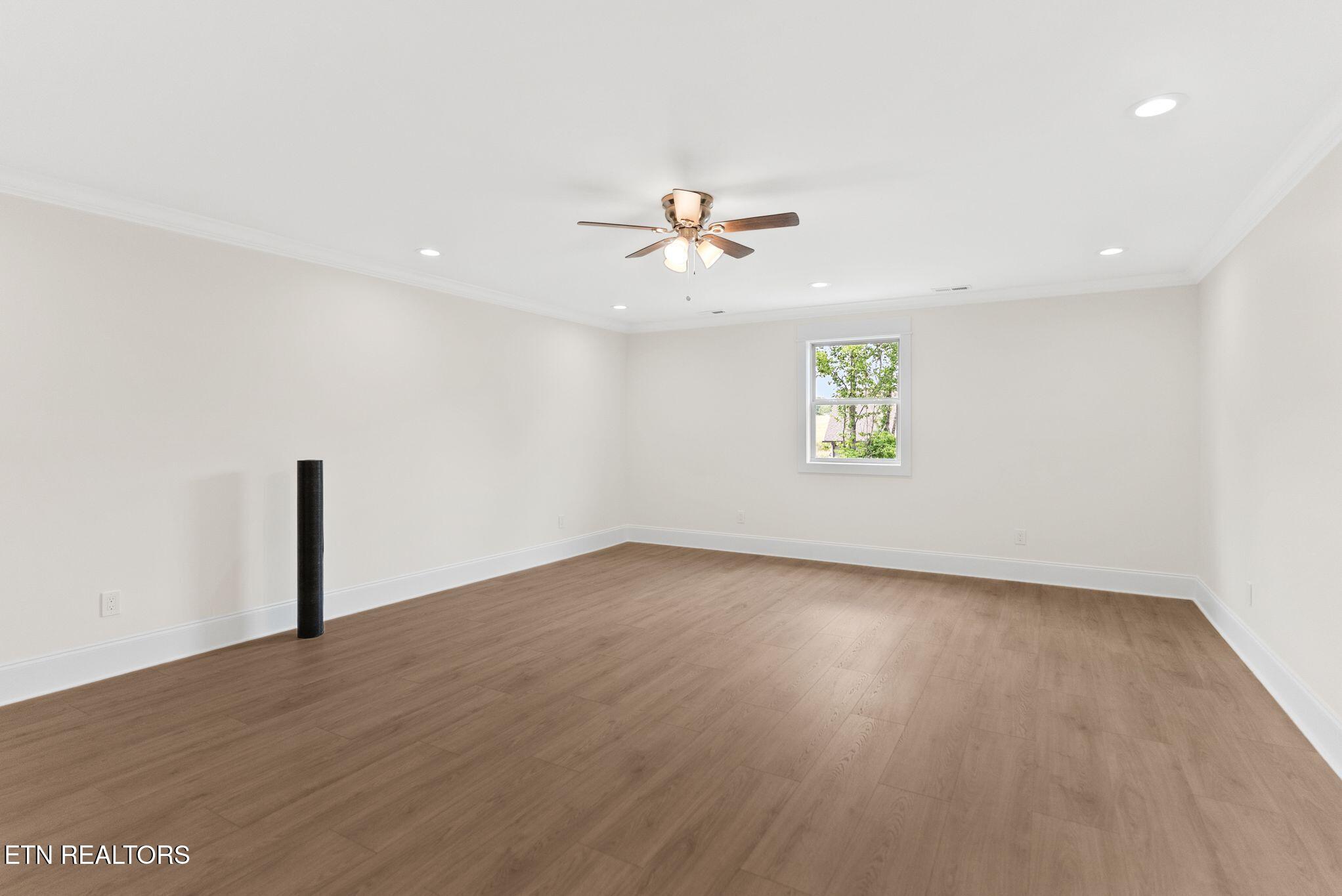 300 Oonoga Circle Loudon TN 37774