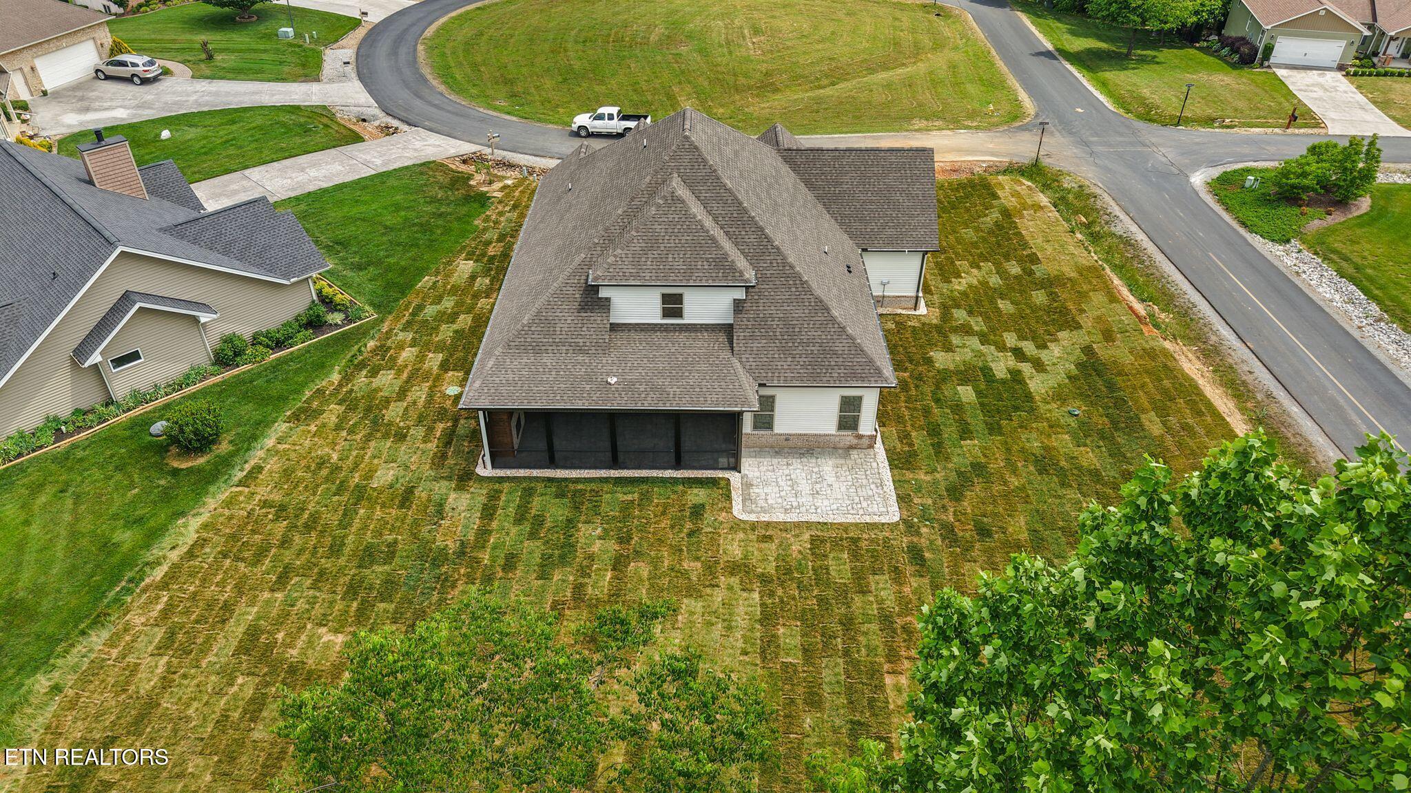 300 Oonoga Circle Loudon TN 37774