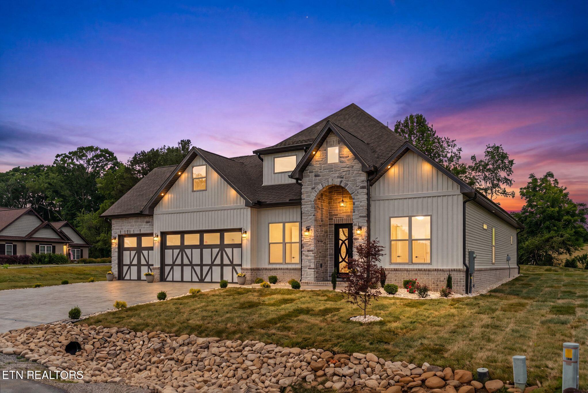 300 Oonoga Circle Loudon TN 37774