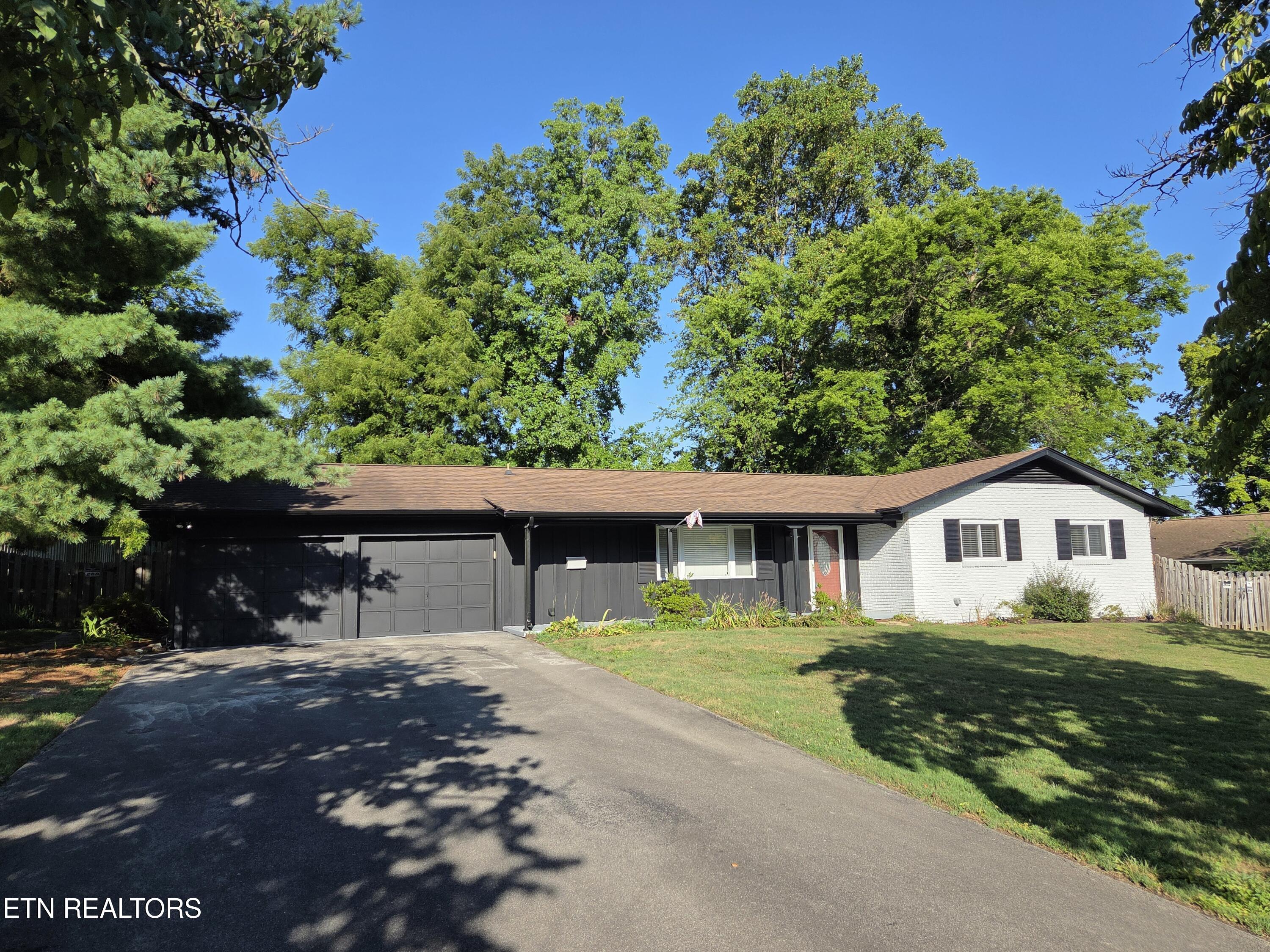 205 Brandon Road Knoxville TN 37922
