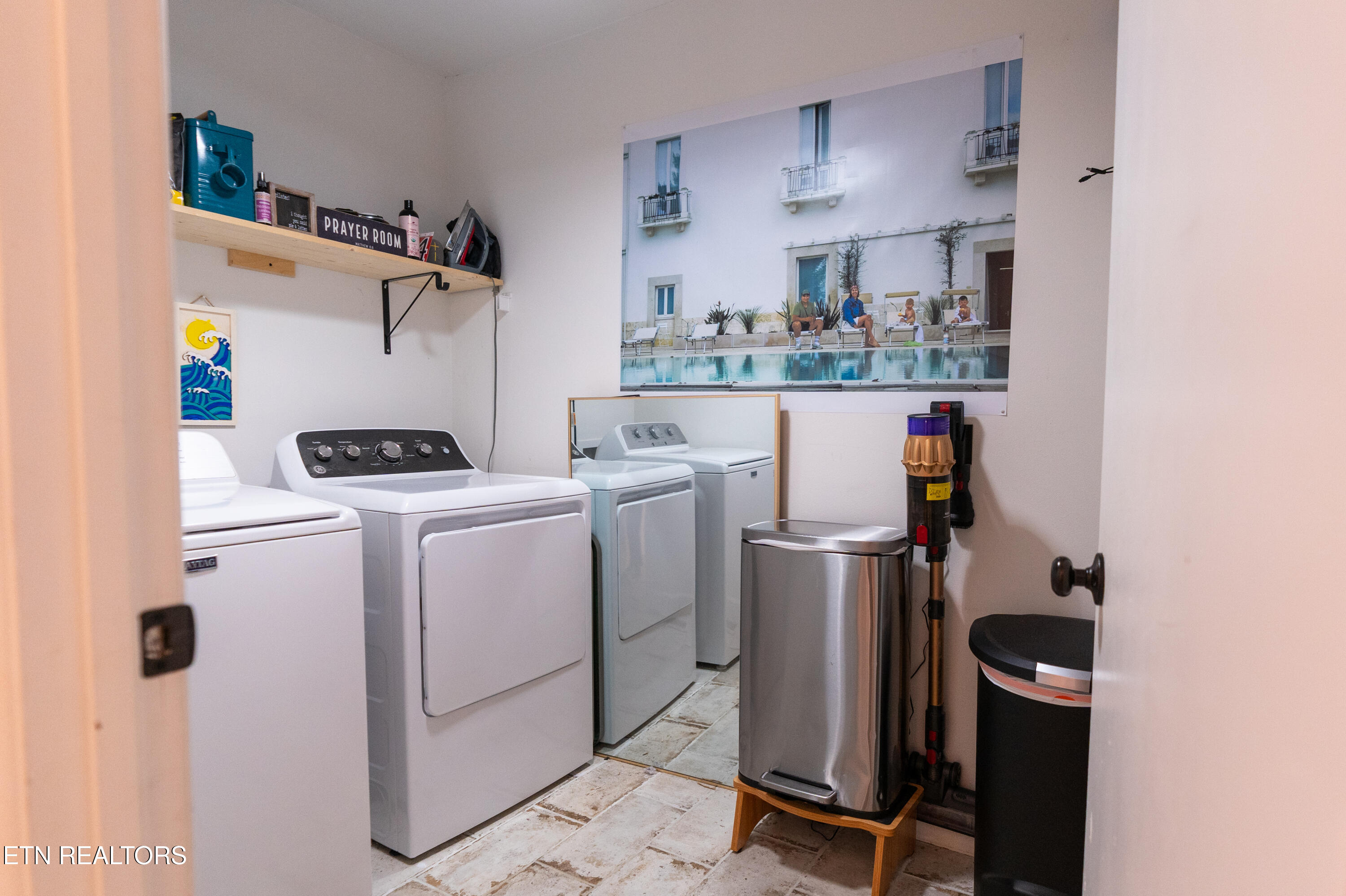 1216 Buxton Drive Knoxville TN 37922
