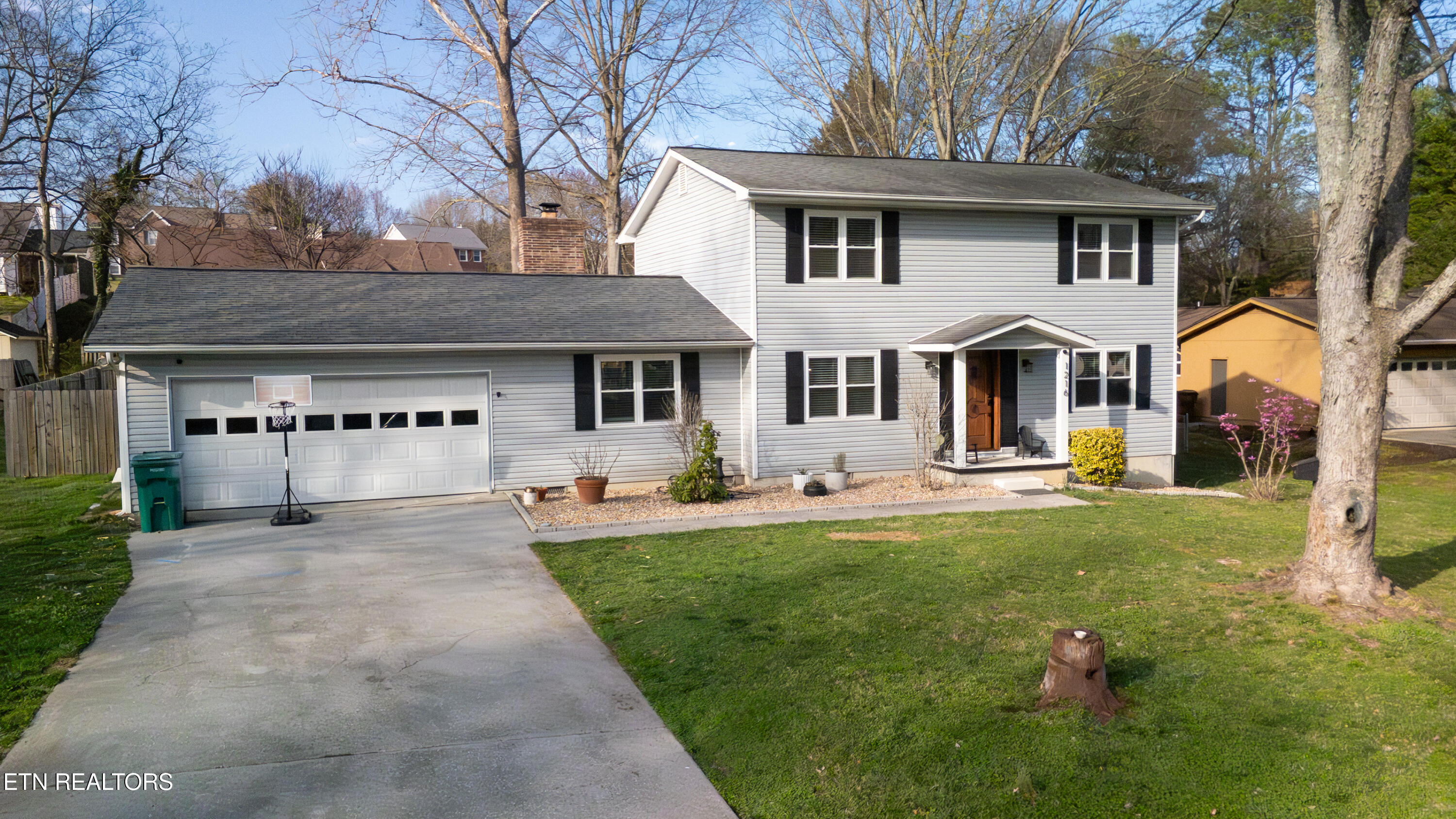 1216 Buxton Drive Knoxville TN 37922