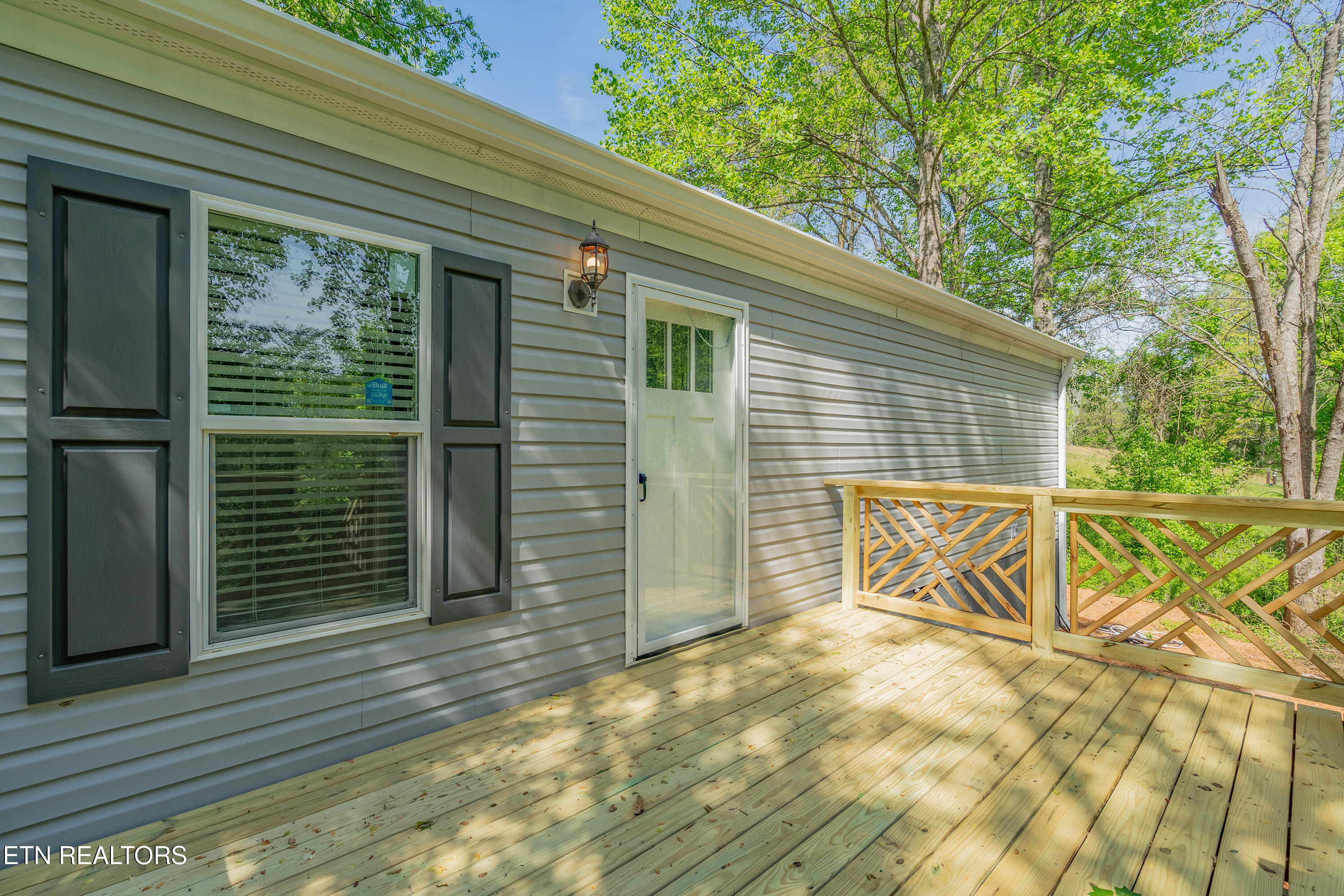 136 Sugar Road Oliver Springs TN 37840