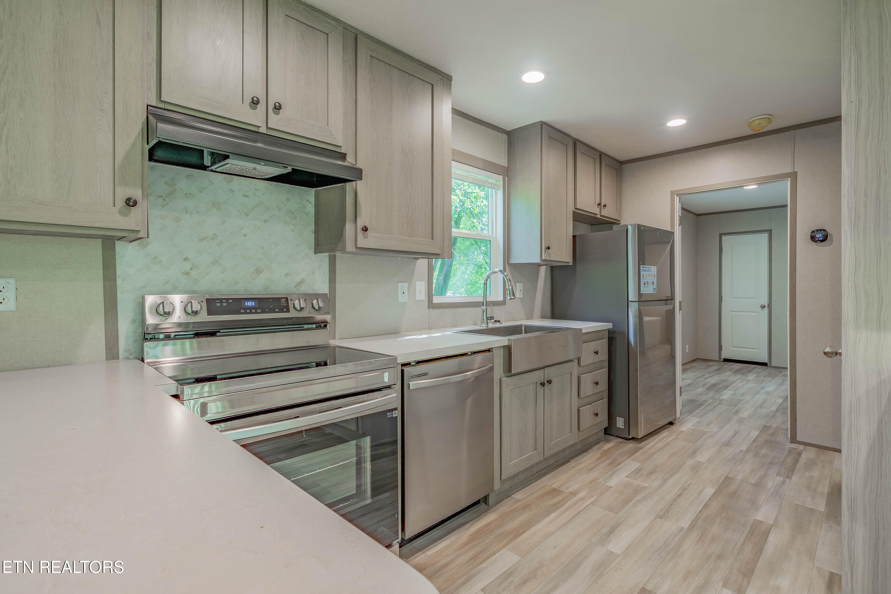 136 Sugar Road Oliver Springs TN 37840