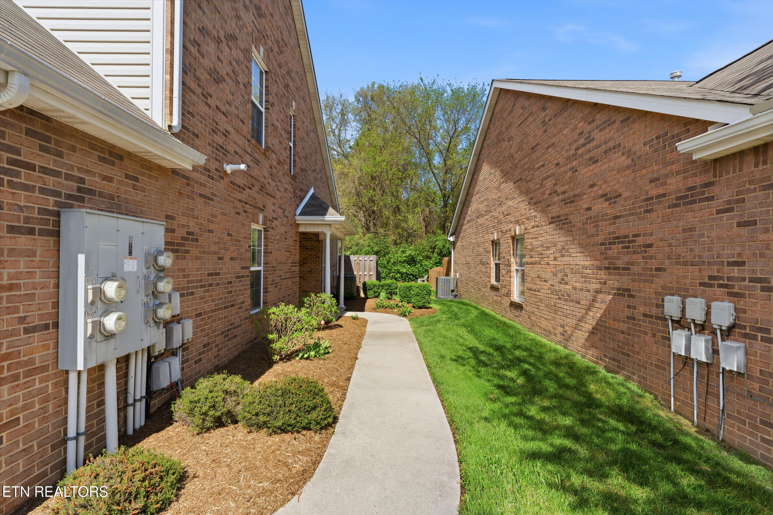 6760 La Christa Way Knoxville TN 37921