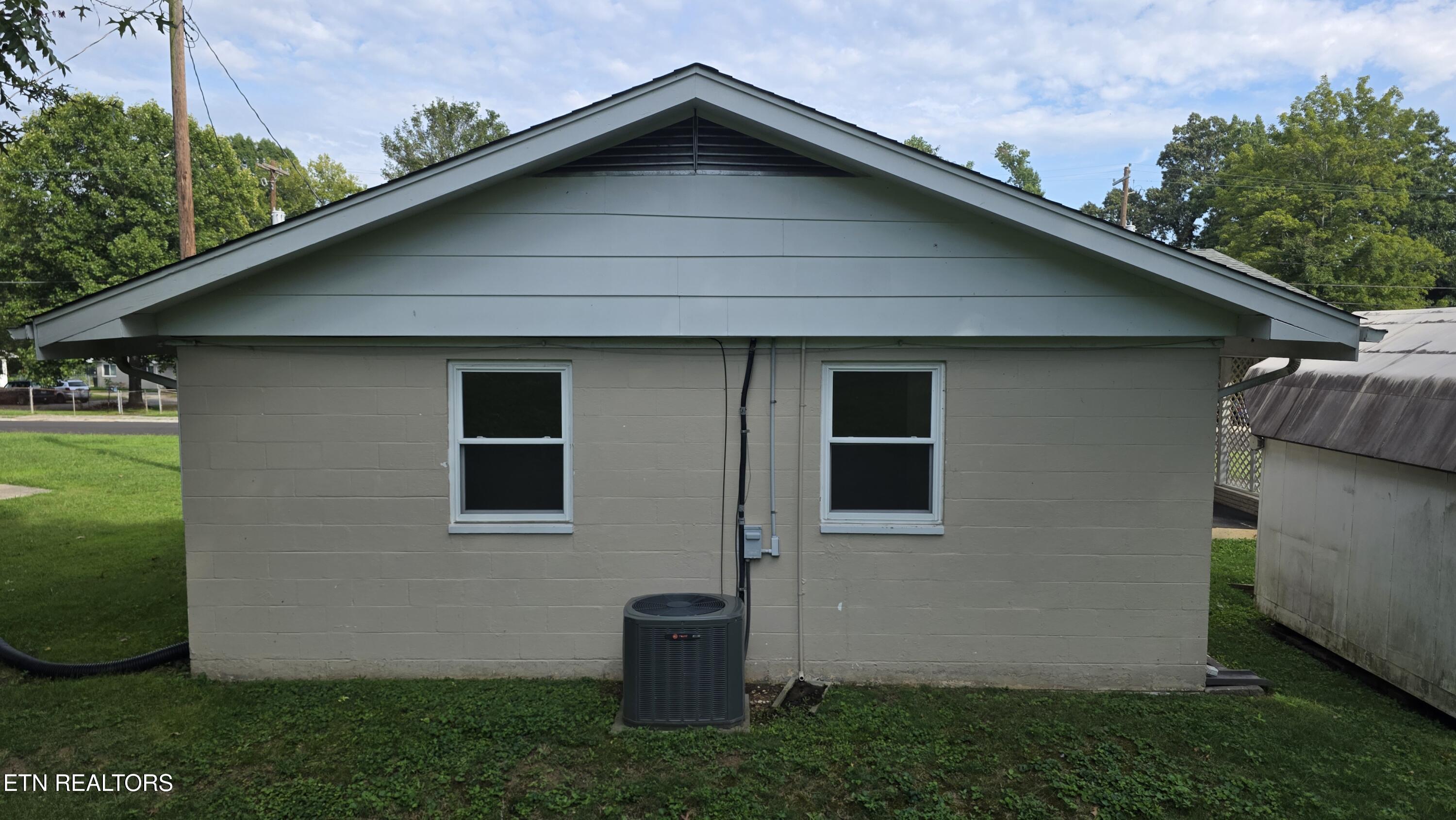 124 S Purdue Avenue Oak Ridge TN 37830