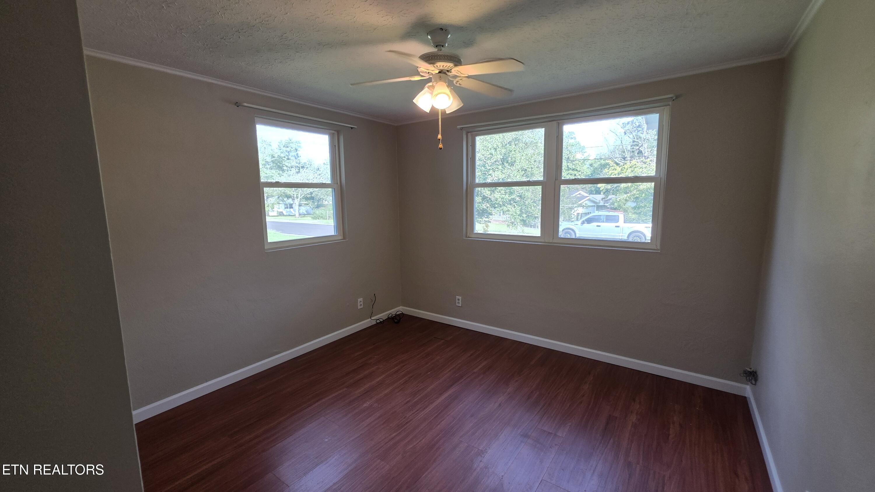 124 S Purdue Avenue Oak Ridge TN 37830