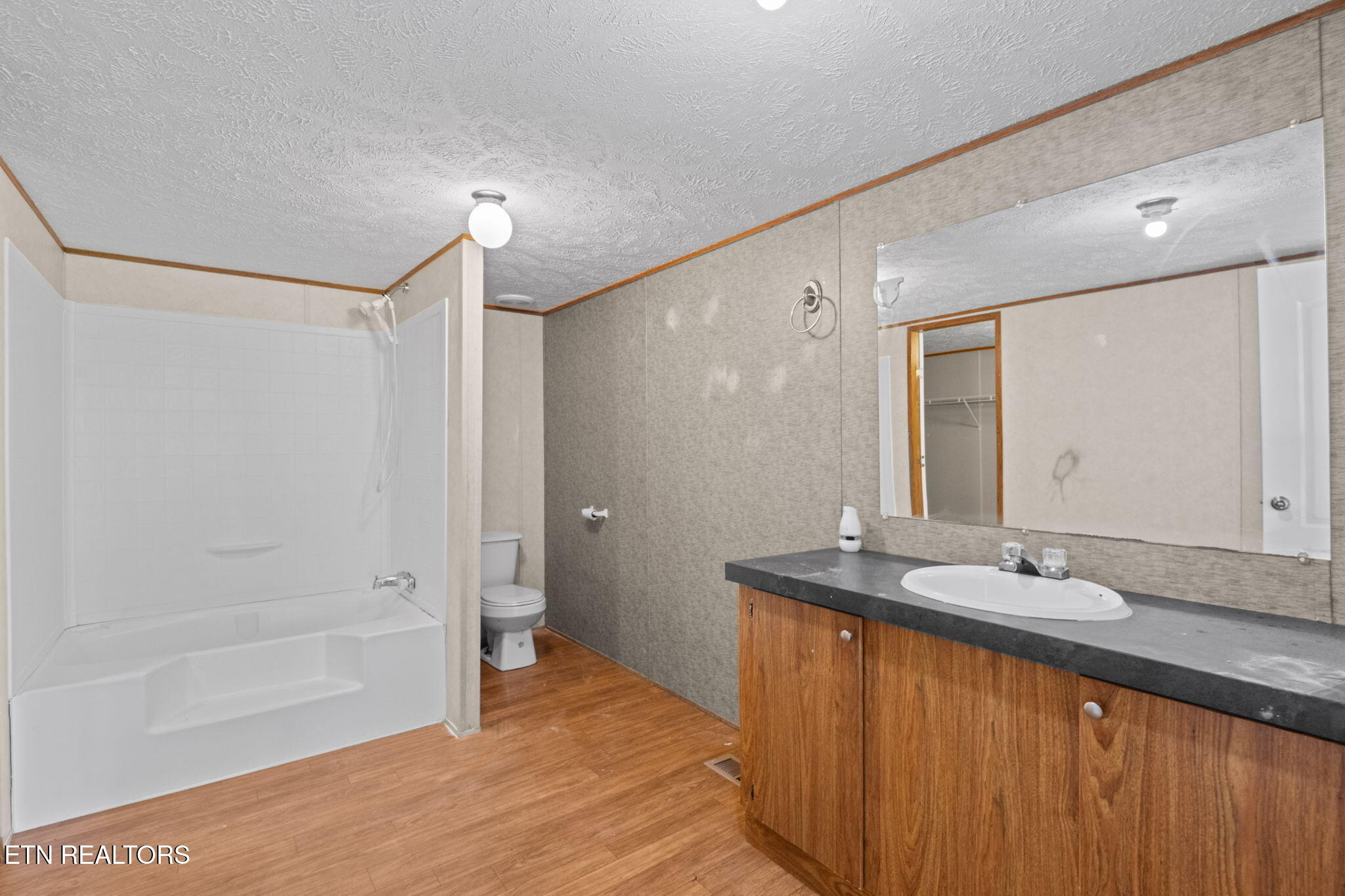 707 Mcadoo Street Clinton TN 37716