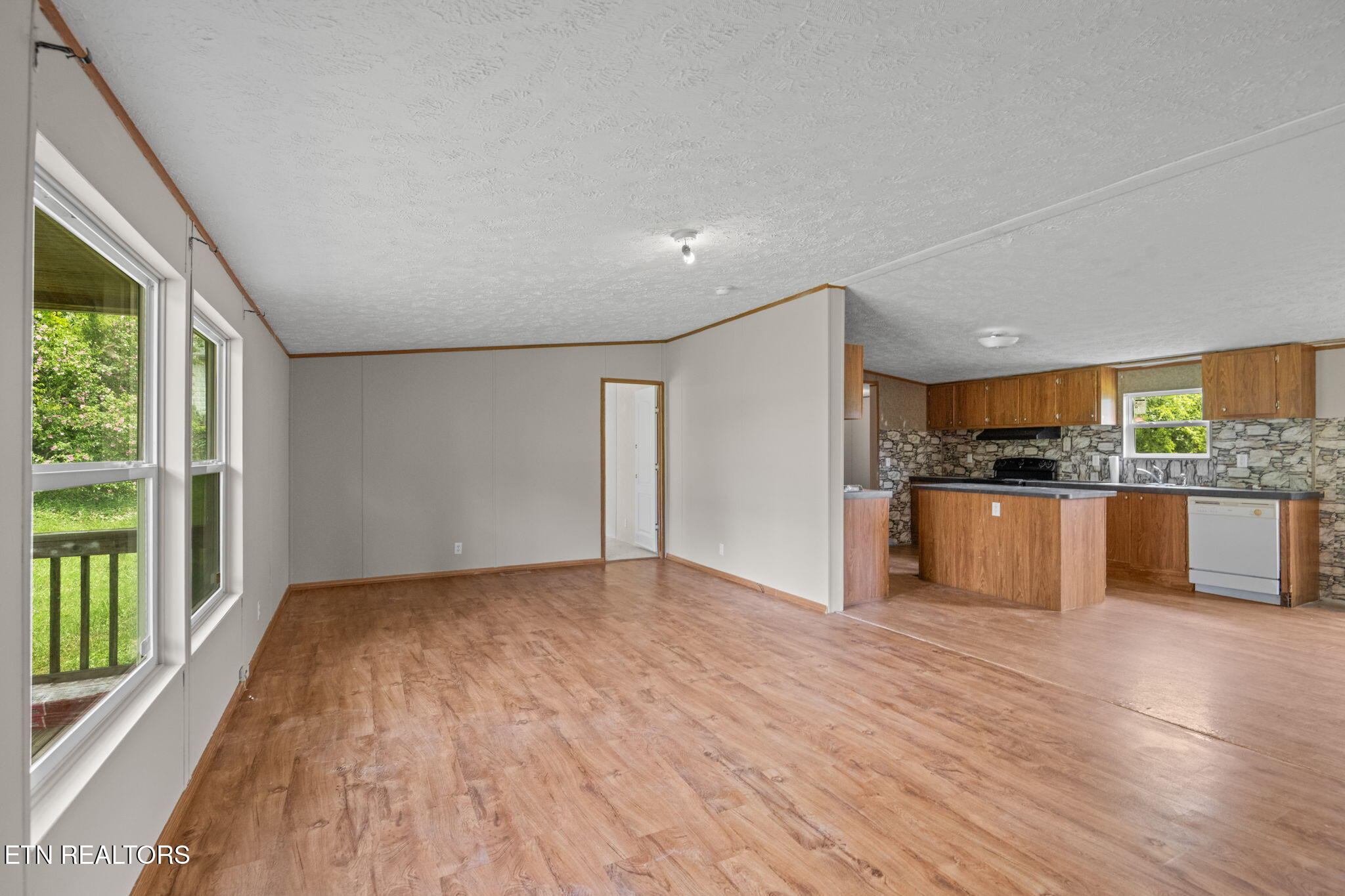 707 Mcadoo Street Clinton TN 37716