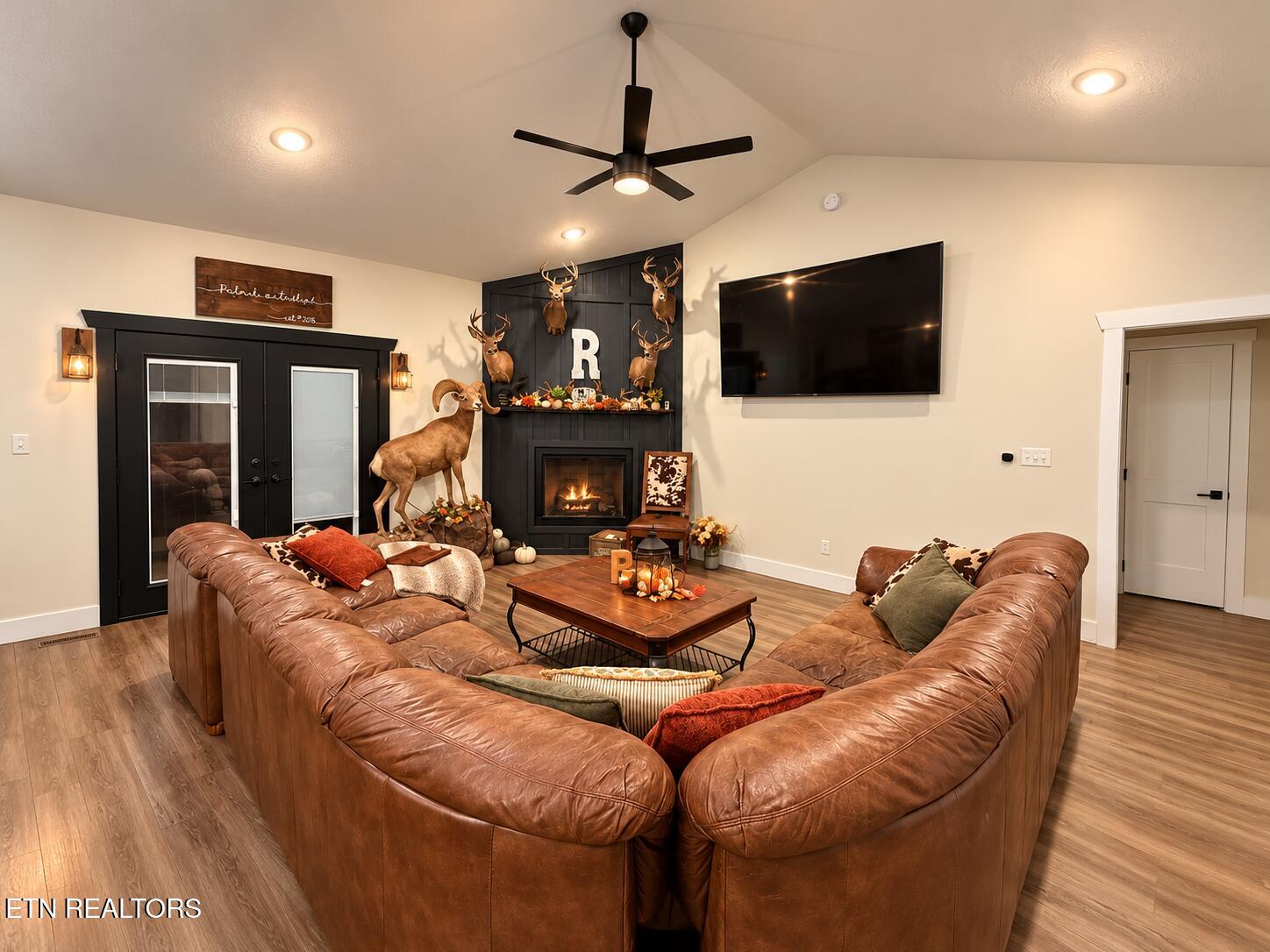 1518 Broad River Lane Sevierville TN 37876
