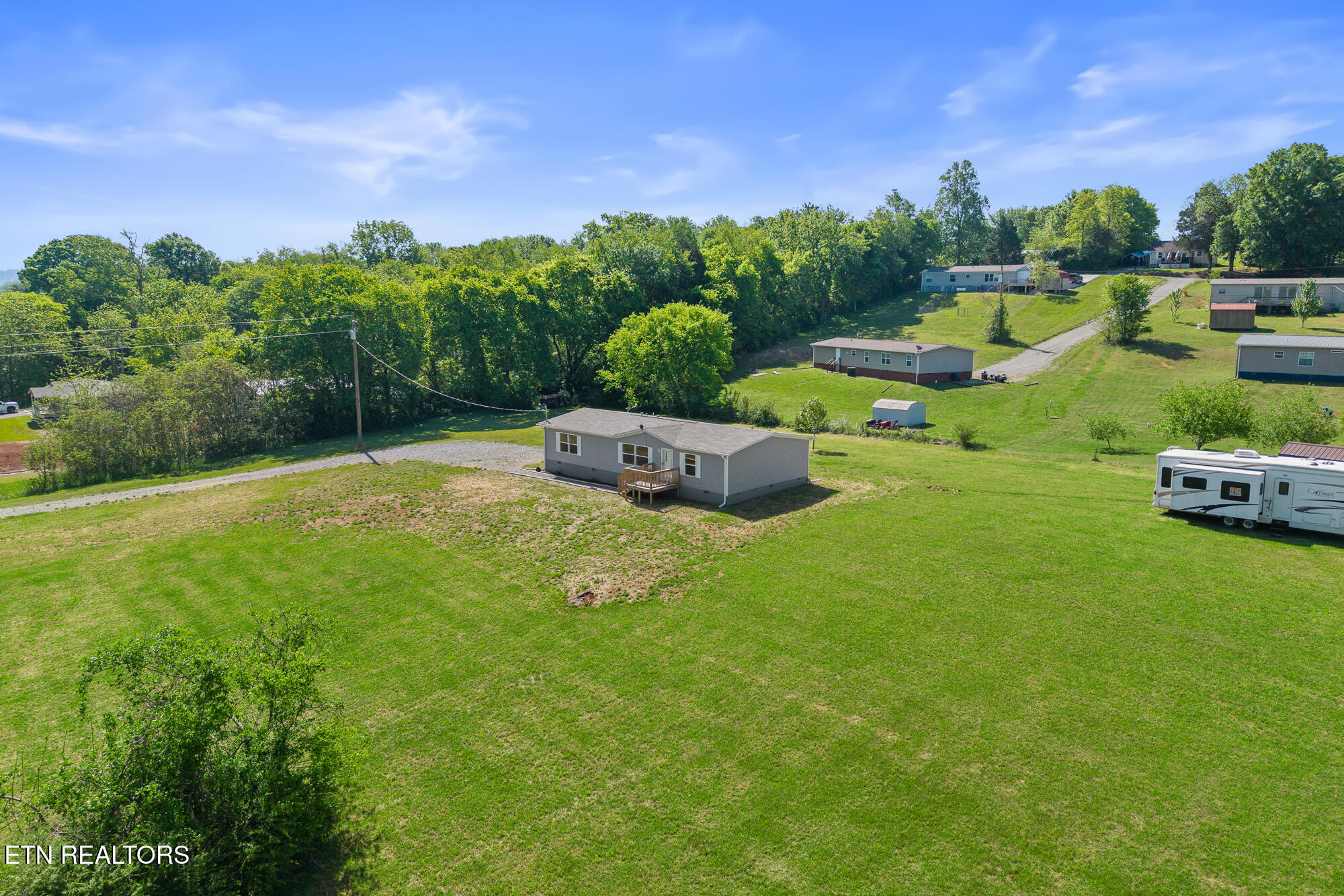 217 Oakland Road Sweetwater TN 37874