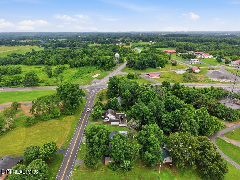 553 Lafayette Road Red Boiling Springs TN 37150